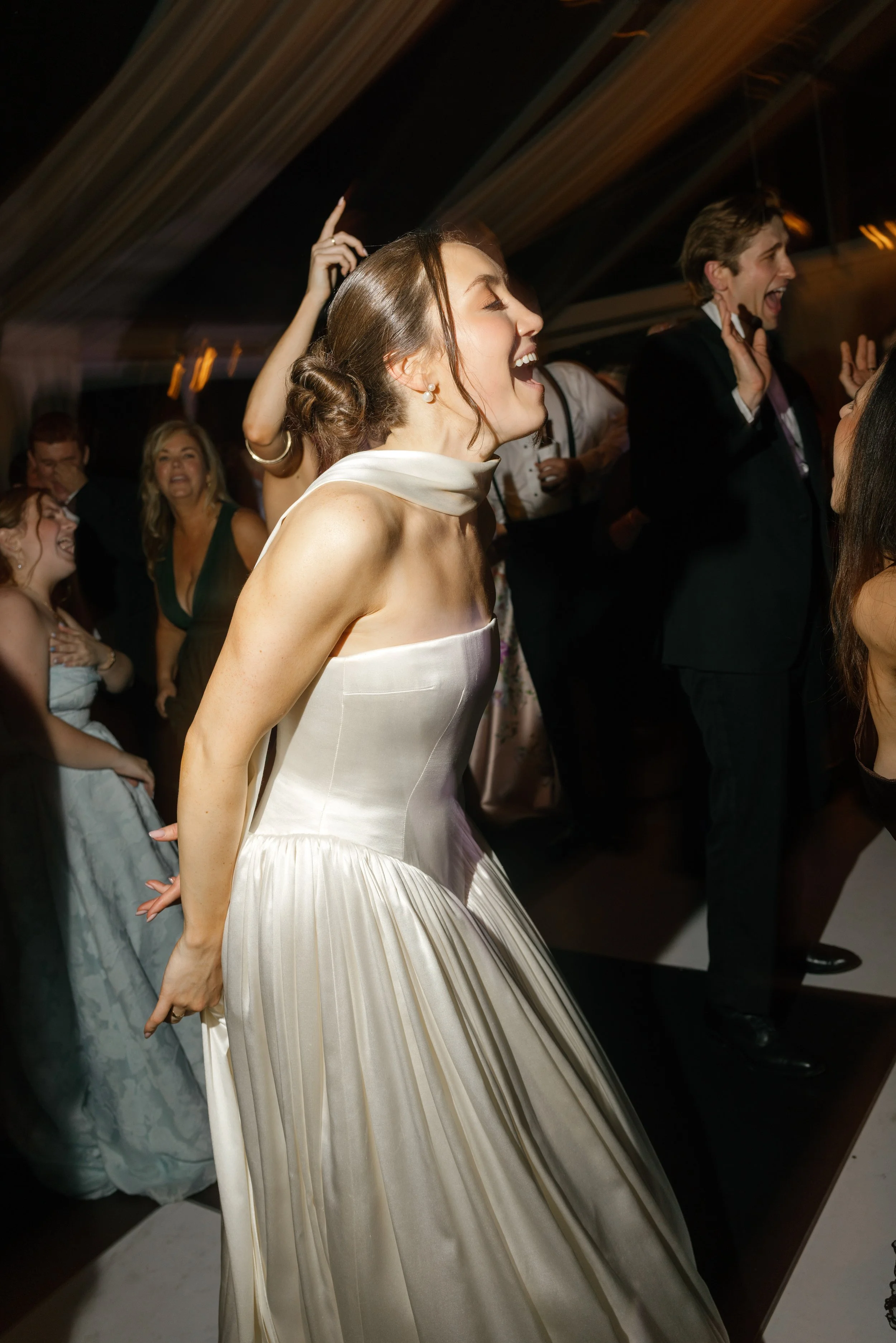 mkmikeweddingpreviews-156.jpg