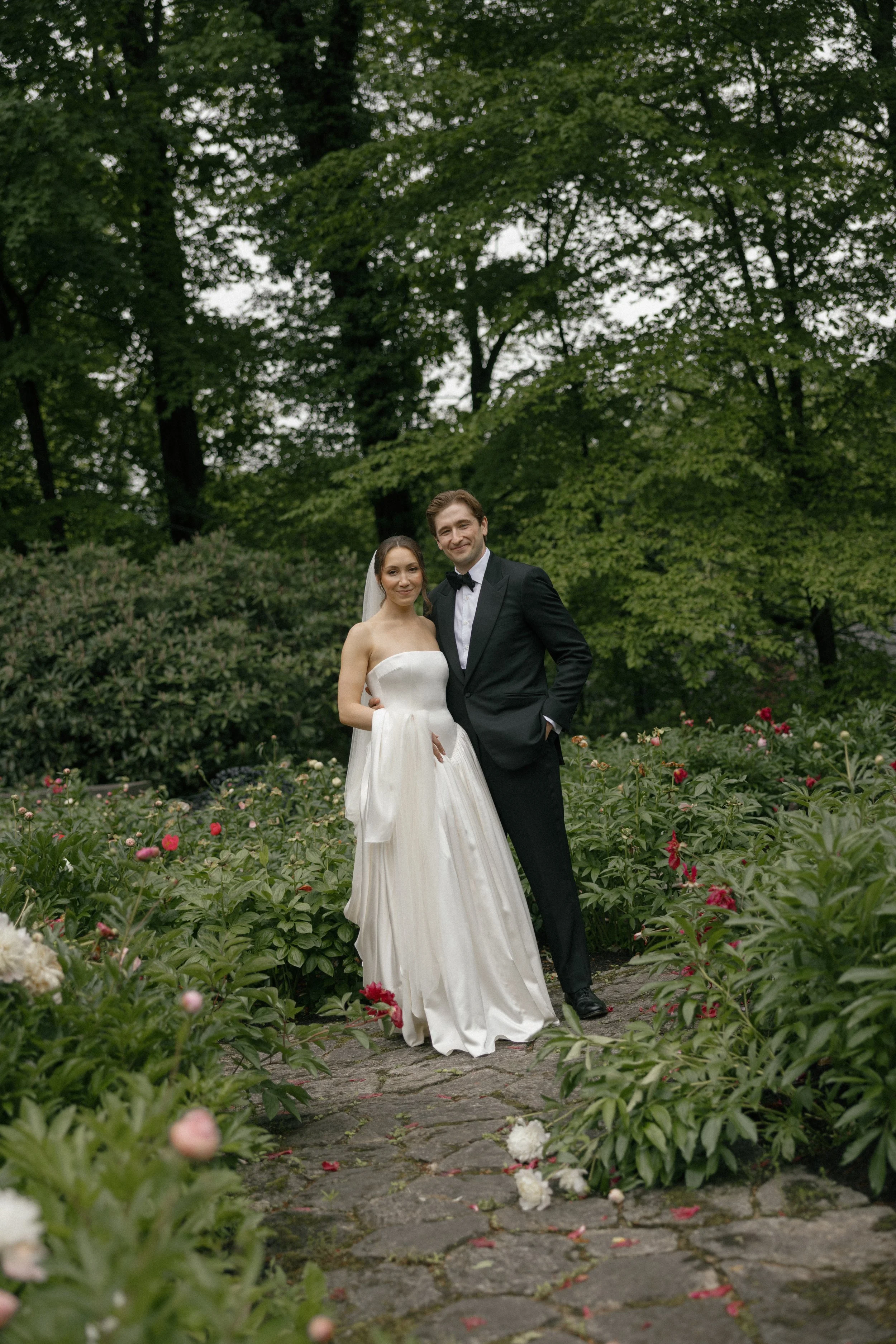 mkmikeweddingpreviews-39.jpg