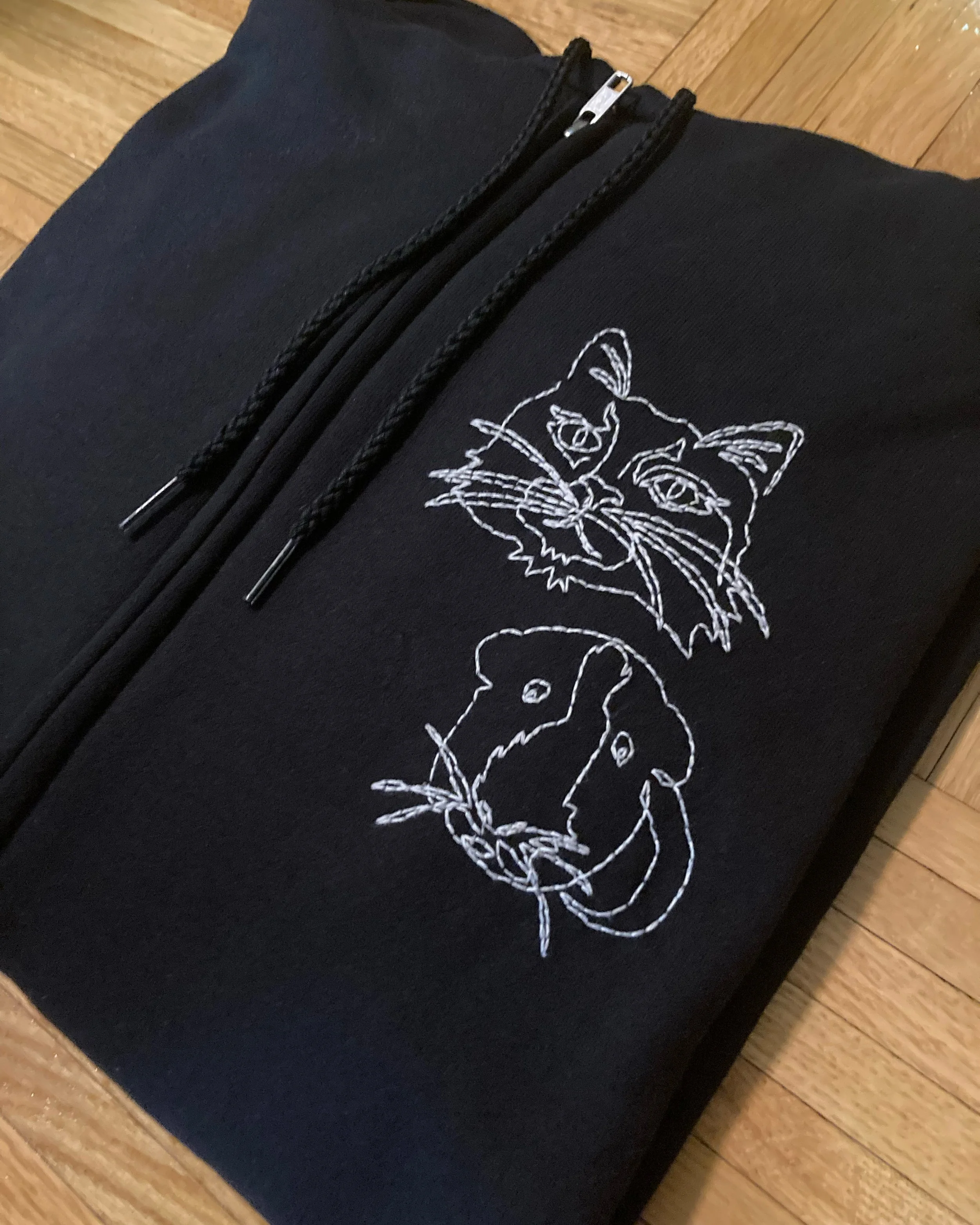 custom pet portrait sweatshirt.JPG