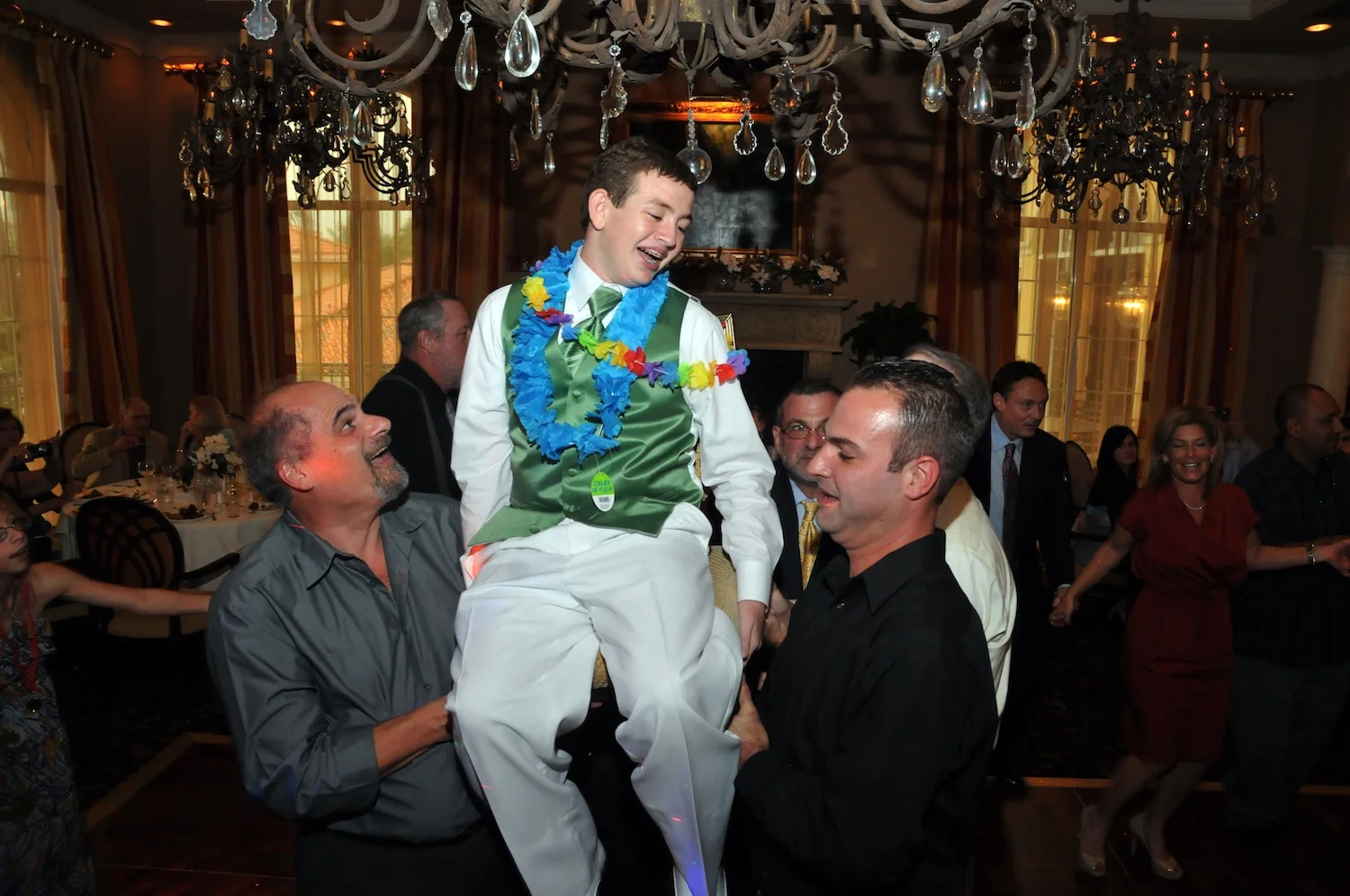 MikeShapiro_BarBatMitzvah_Gabe.jpg