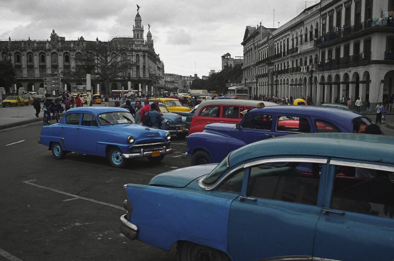 MikeShapiro_Cuba_Cars_01.jpg