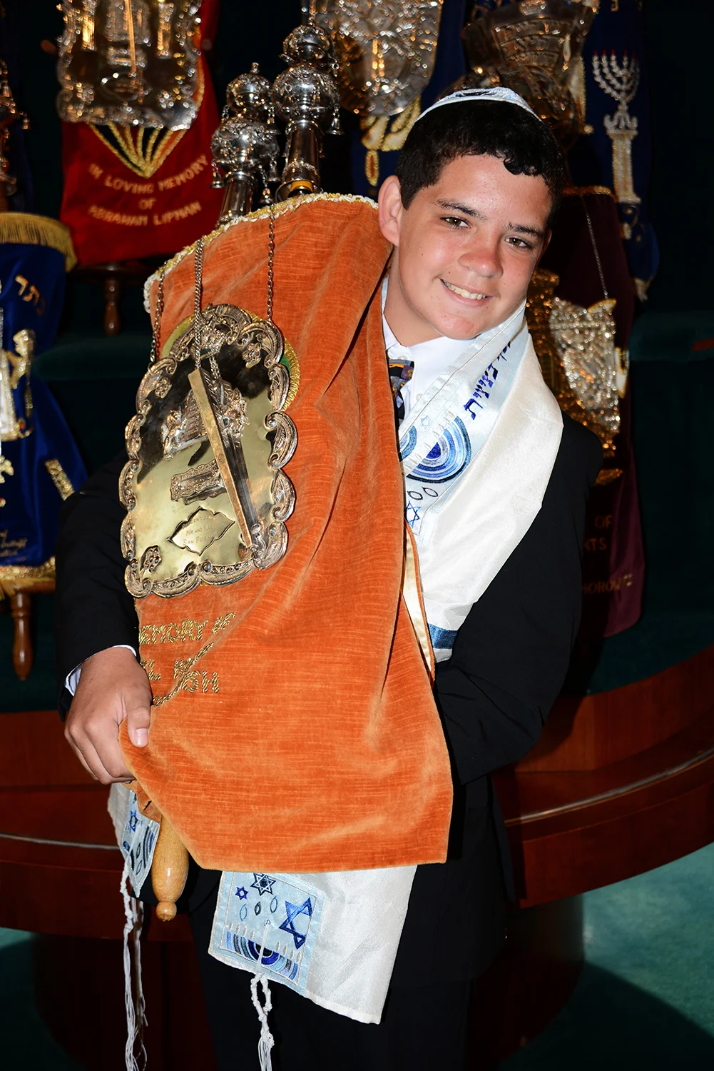 MikeShapiro_BarBatMitzvah_26.jpg