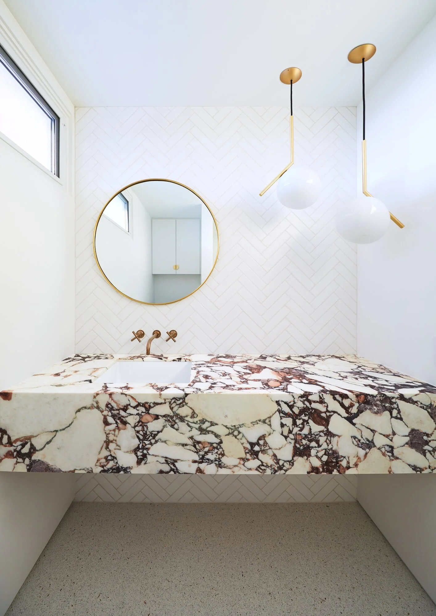 20180112 Moore Residence4377_Flat V2.JPG