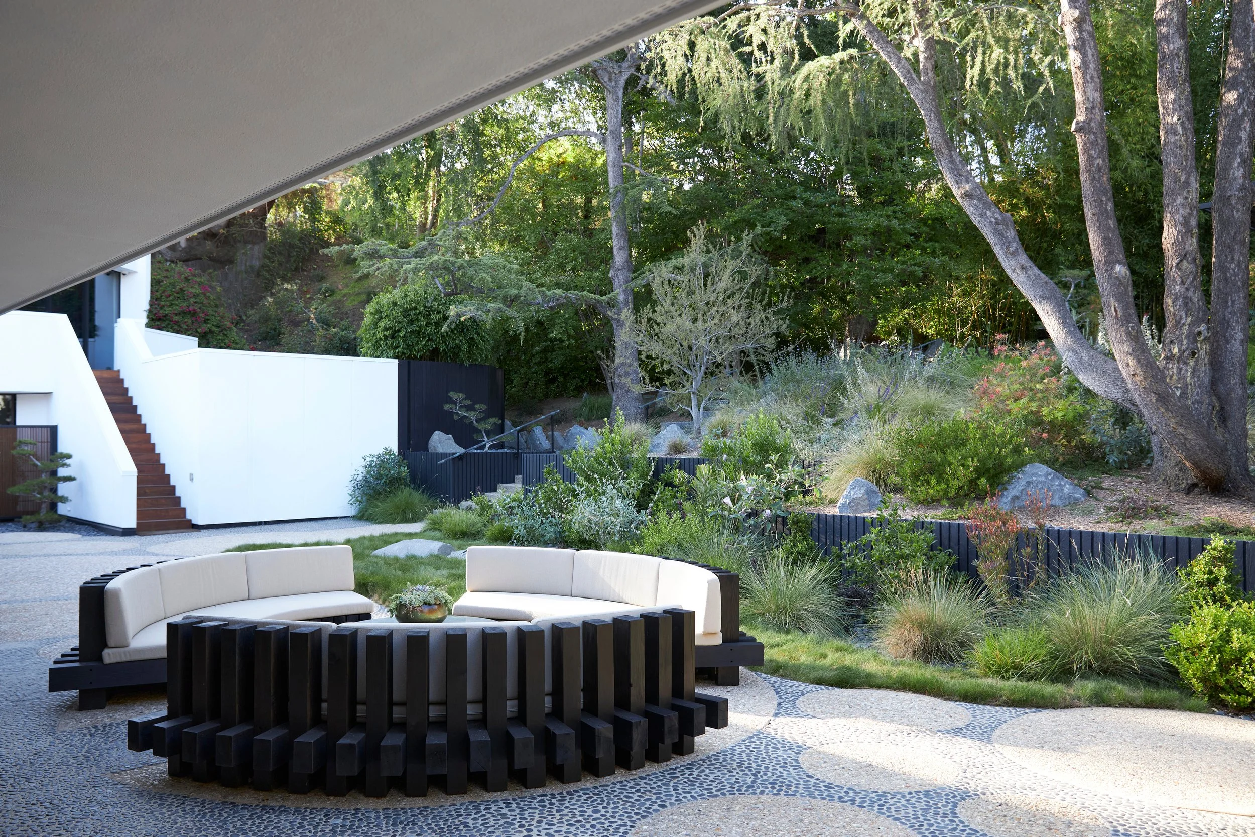 A. Quincy Jones Terremoto 010.JPG