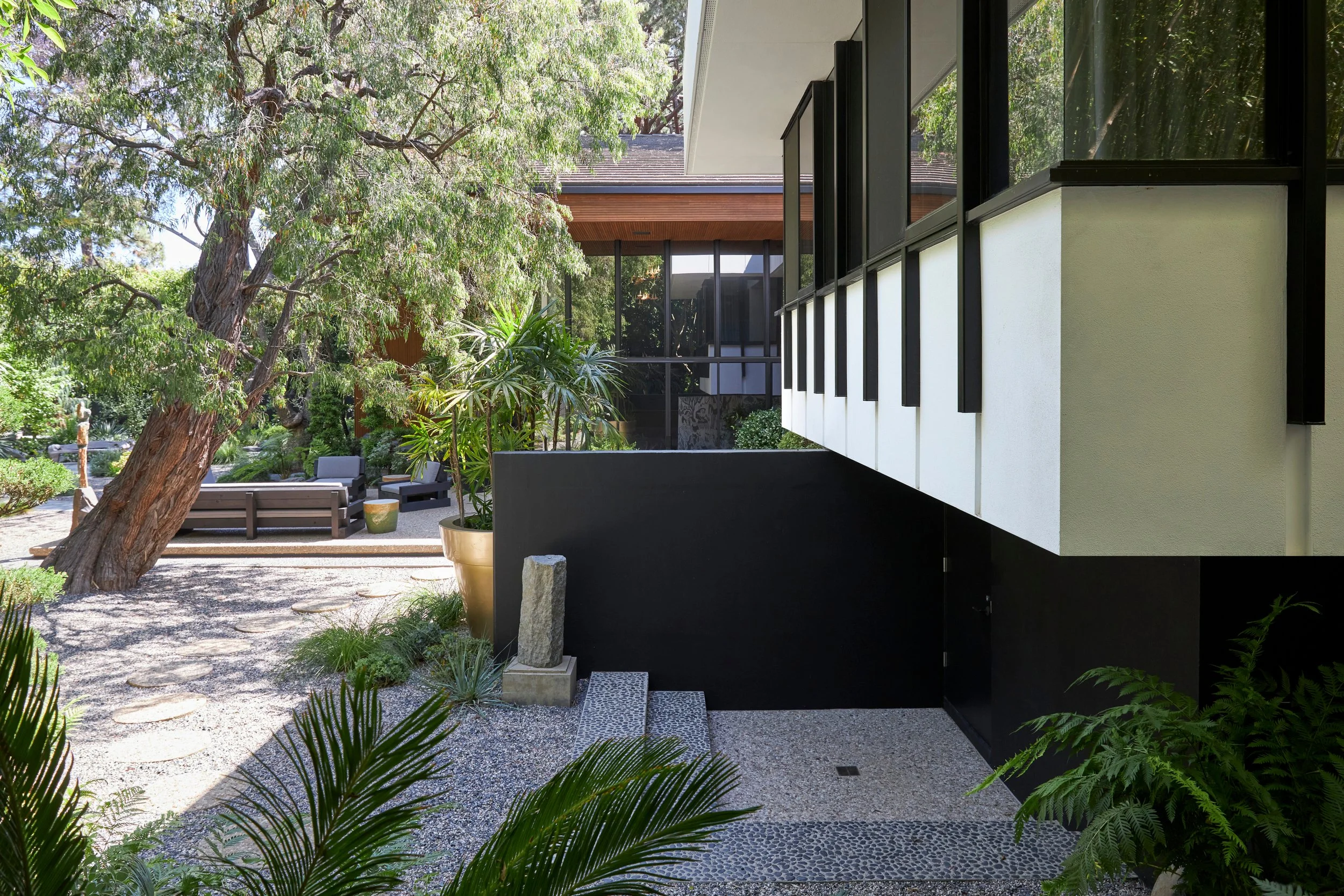 A. Quincy Jones Terremoto 002.JPG