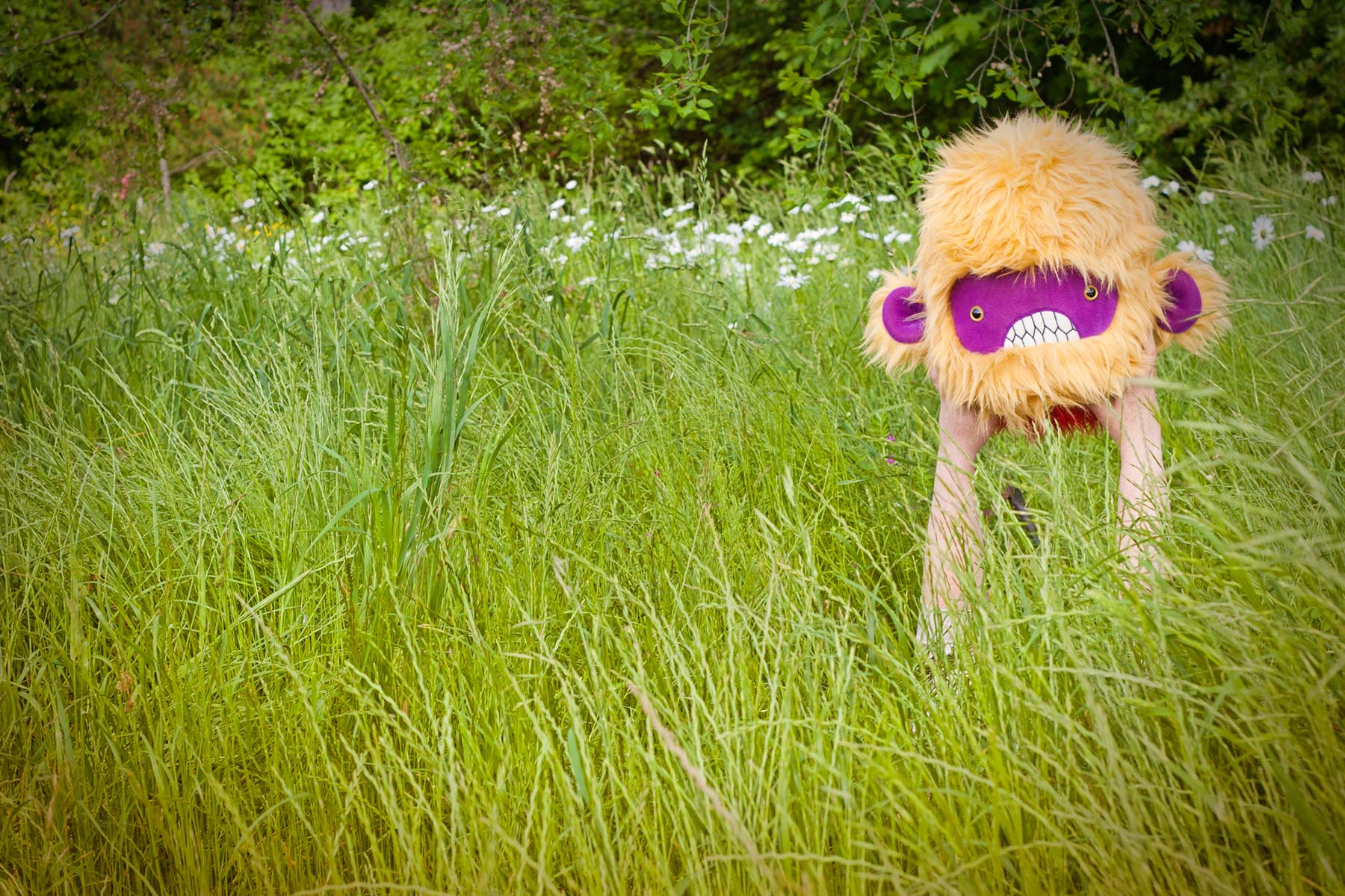 full-yeti-grass-arms.jpg