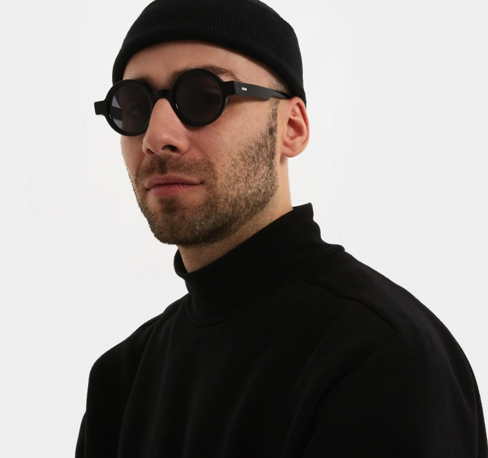 KOMONO Sunglasses NEWBlack Clement Glossy Round Komono | Accessories | Komono Clement Fern Sunglasses Round  main image 4