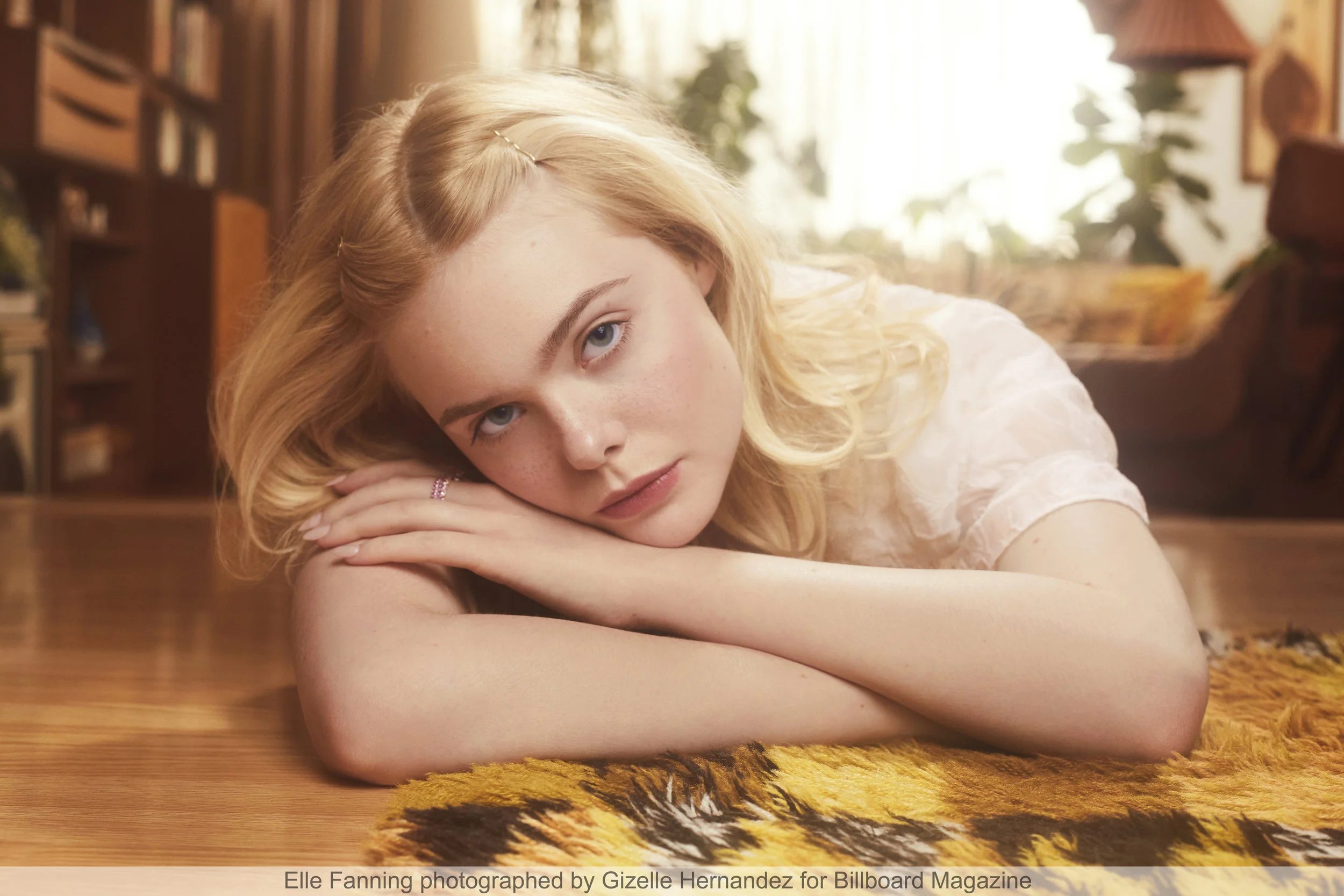 Billboard_Elle-Fanning_666_RT_website.jpg