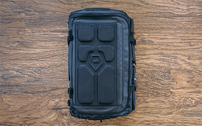 BackpackStraps.gif