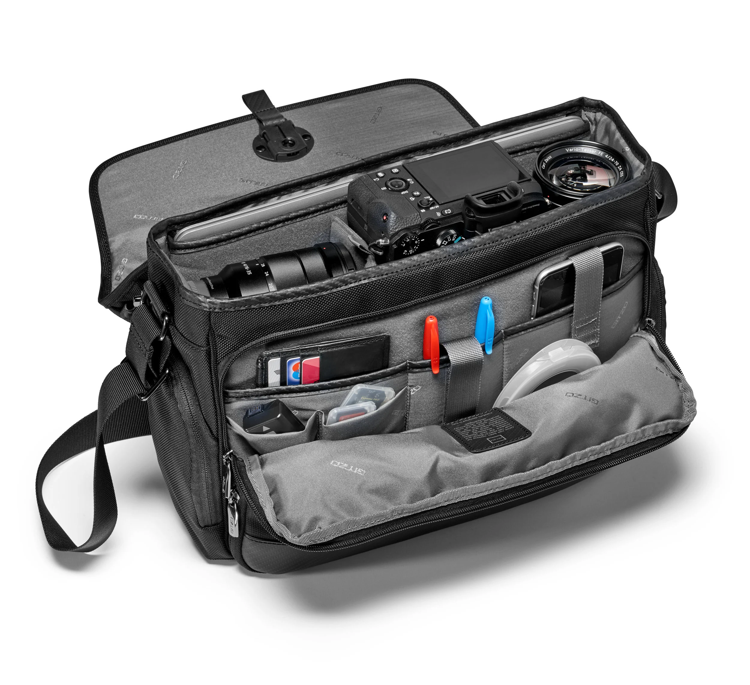 HR-GITZO_camera_bag_GCB100MM_internal photo.jpg