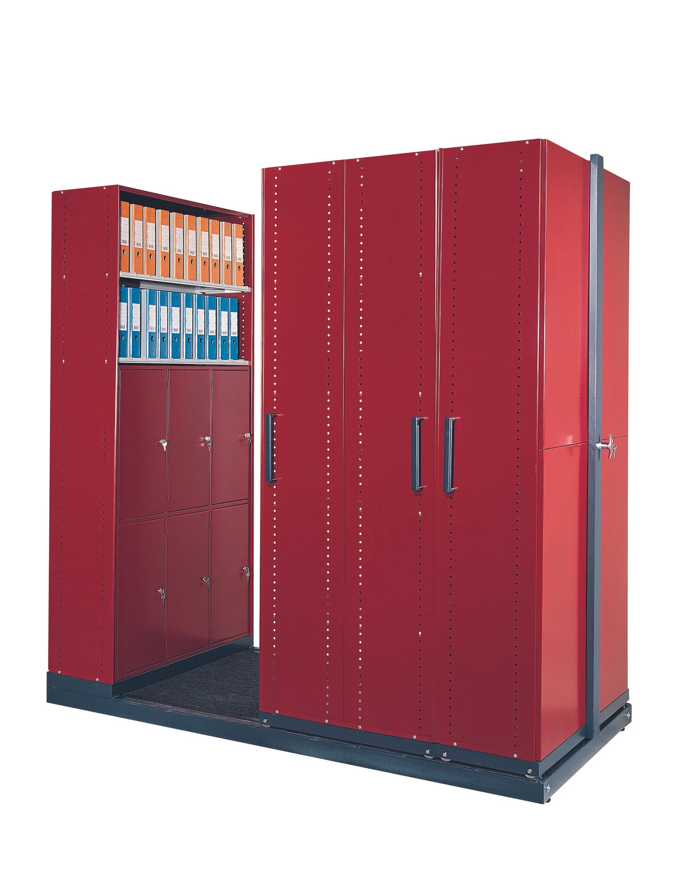 Cabinet 01.jpg