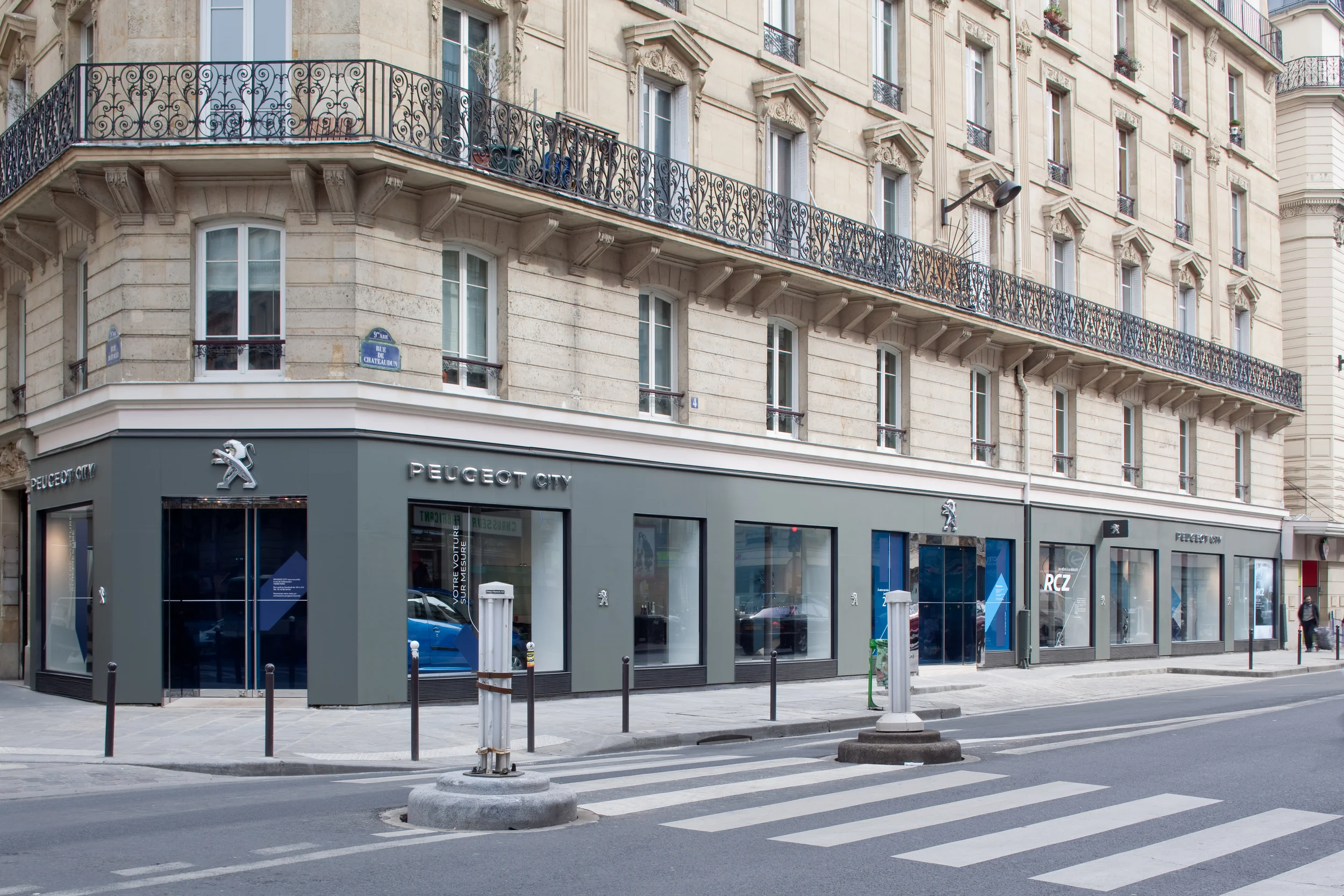 2010-peugeotcity024.jpg