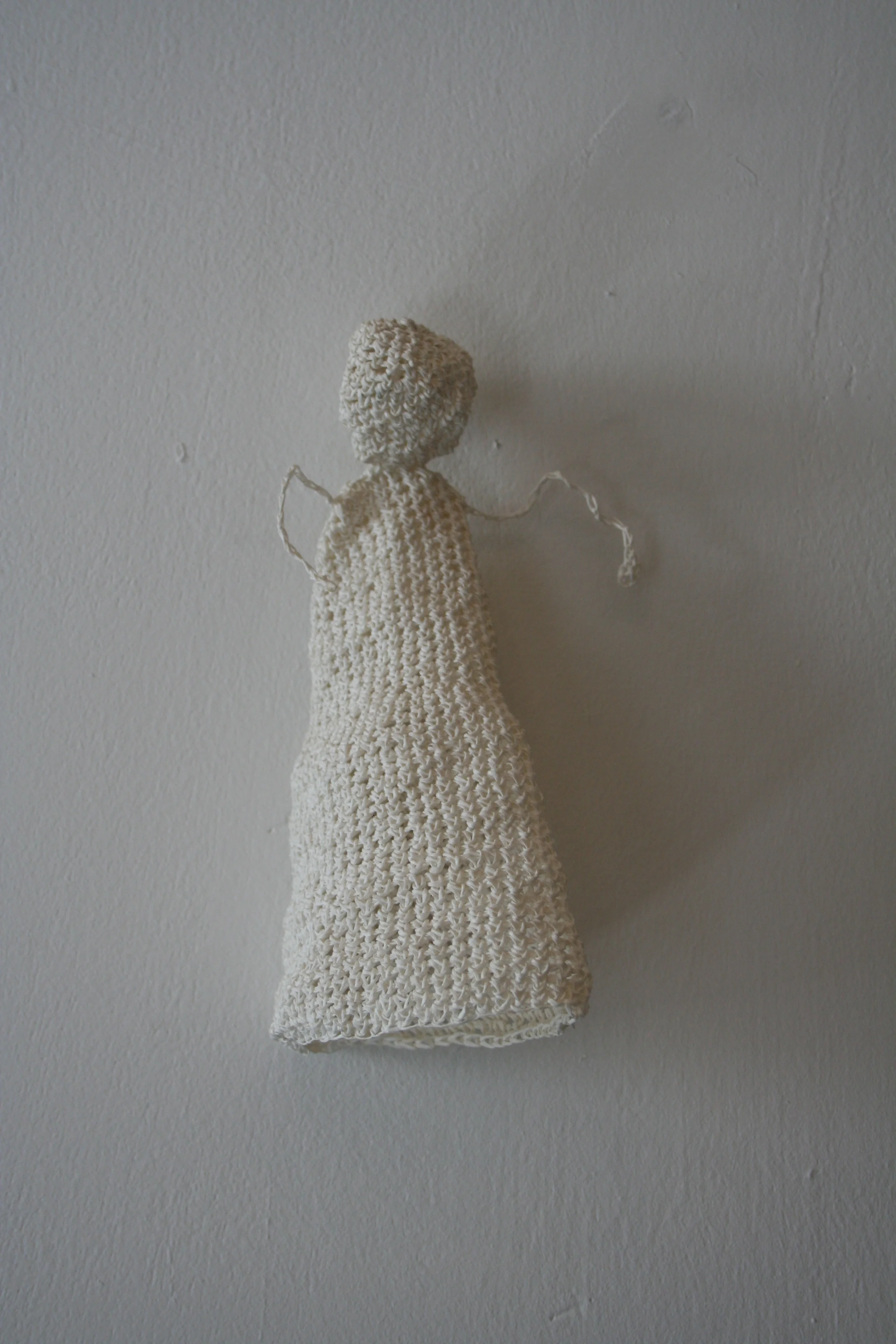 Invisible, (crochet, 20cm x 5cm x 5cm, 2008).