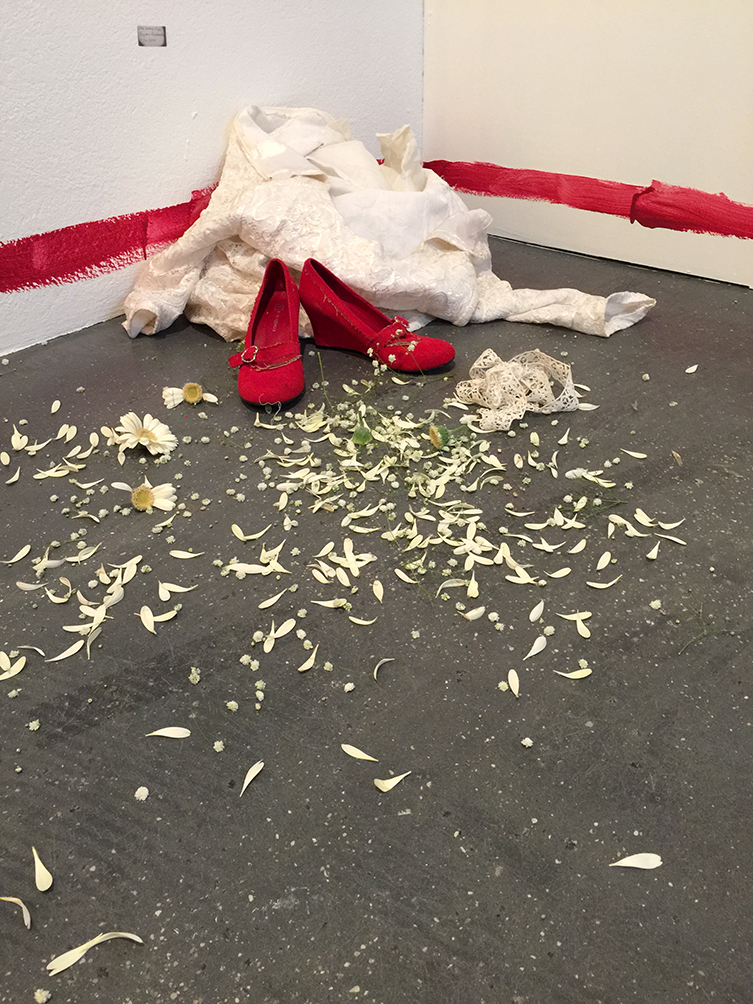 Every 2. Second (Performance and mixed media, 2016).