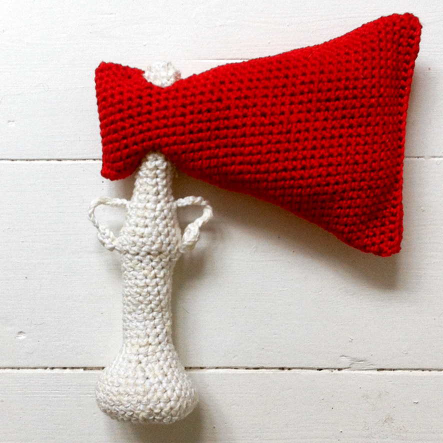 Battle Axe (Crochet, 40cm x 40cm, 2015).
