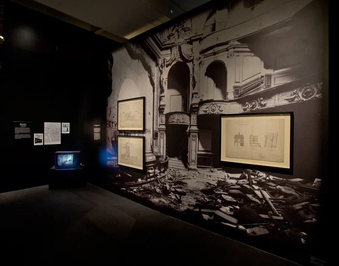 MMCS_V&A2.jpg