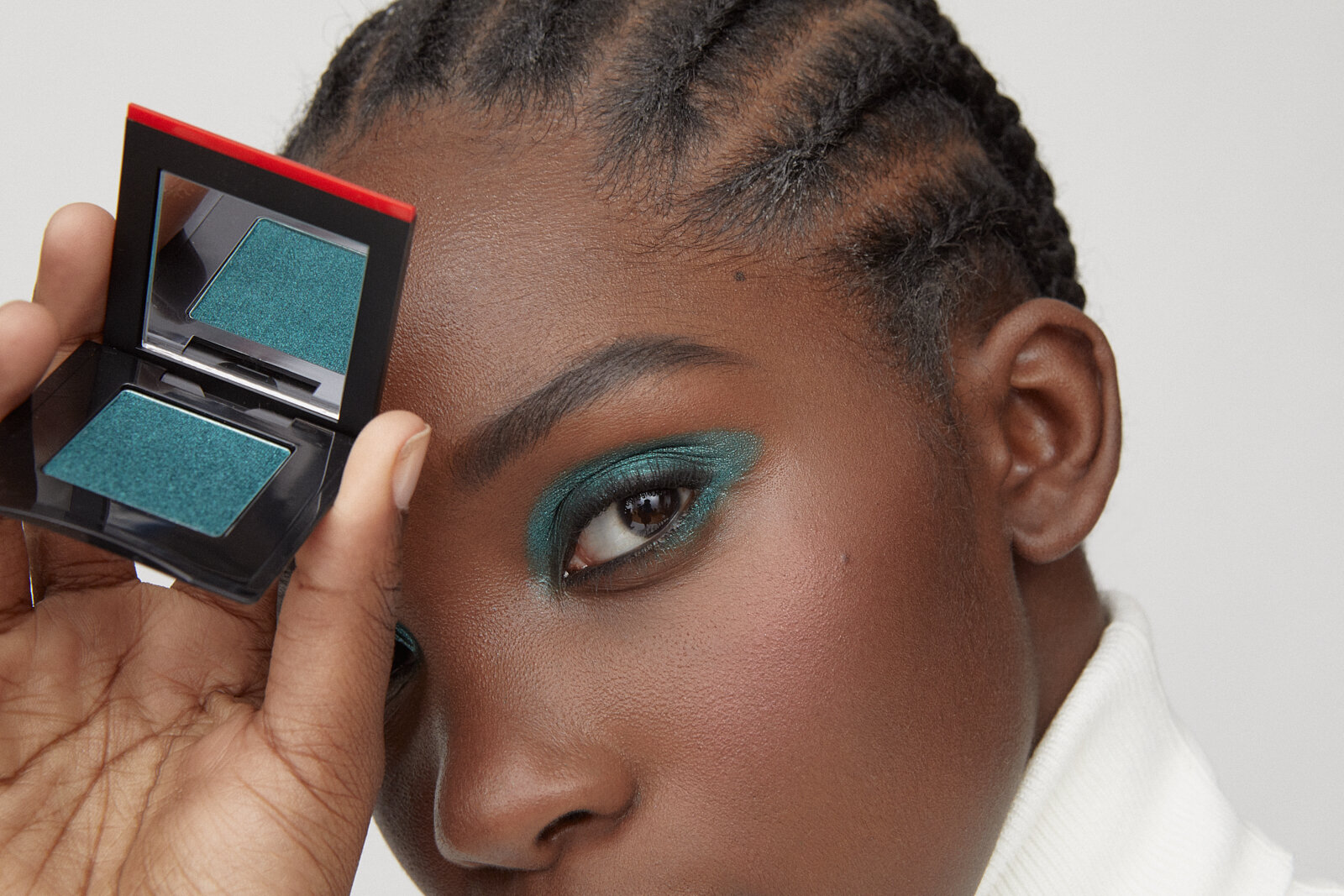 SMU_Eye_Artistry_SA_Liyah_PowderGel_EyeShadow_ZawaZawaGreen_21SS_0167.jpg