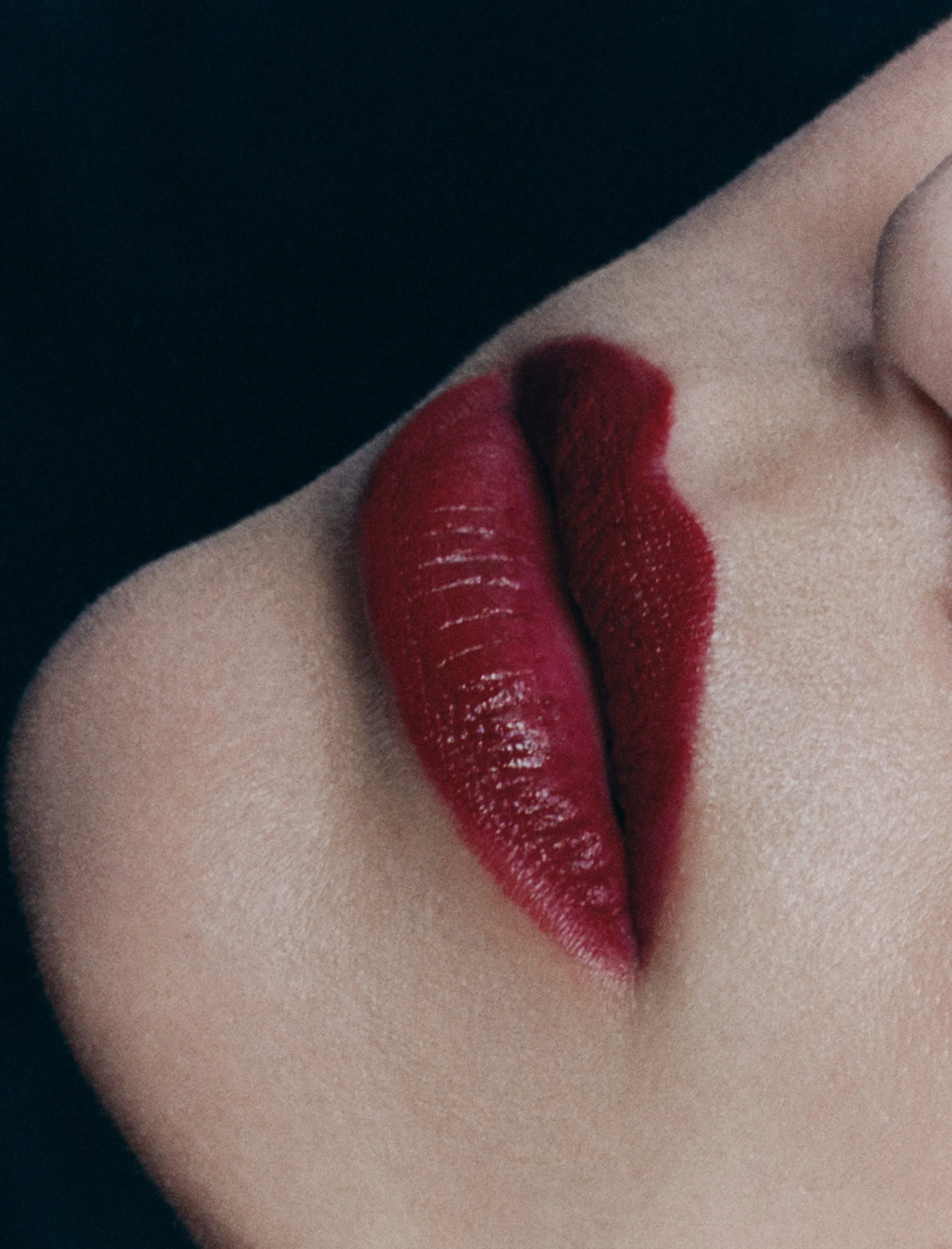 1210_11_24_L’OFFICIEL_THAILAND_BEAUTY_COVER_8201.jpg