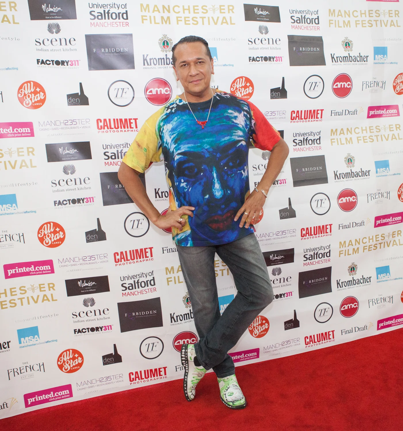 The amazing Paulo looking cool and relaxed for the UK premiere of 'Gazelle - The Love Issue'.