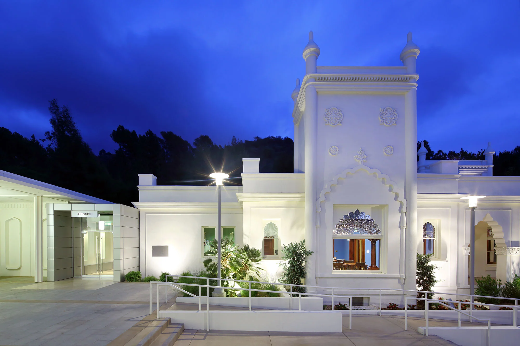 BrandLibraryArtCenter.jpg