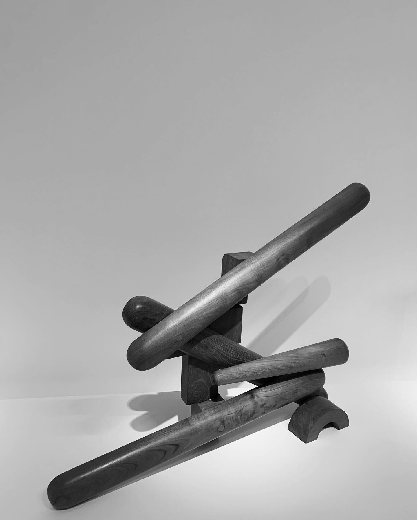 Escultura articulada en madera 🪵

Obra de la colecci&oacute;n permanente del museo Malba en Buenos Aires, Argentina.
Registrada en una vista a la ciudad hace un par de meses y que dej&eacute; sin publicar. Ahora si.

GYULA KOSICE
Kosice, Eslovaquia,