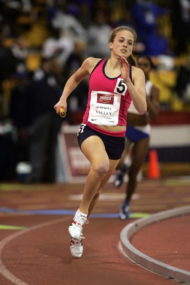 Anchoring the 2005 Nike Indoor National Champion Sprint Medley Relay Team