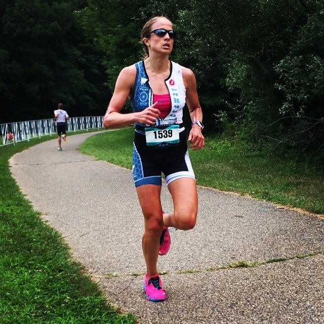 The hurt face just before mile 4 as I am struggling to breathe. 