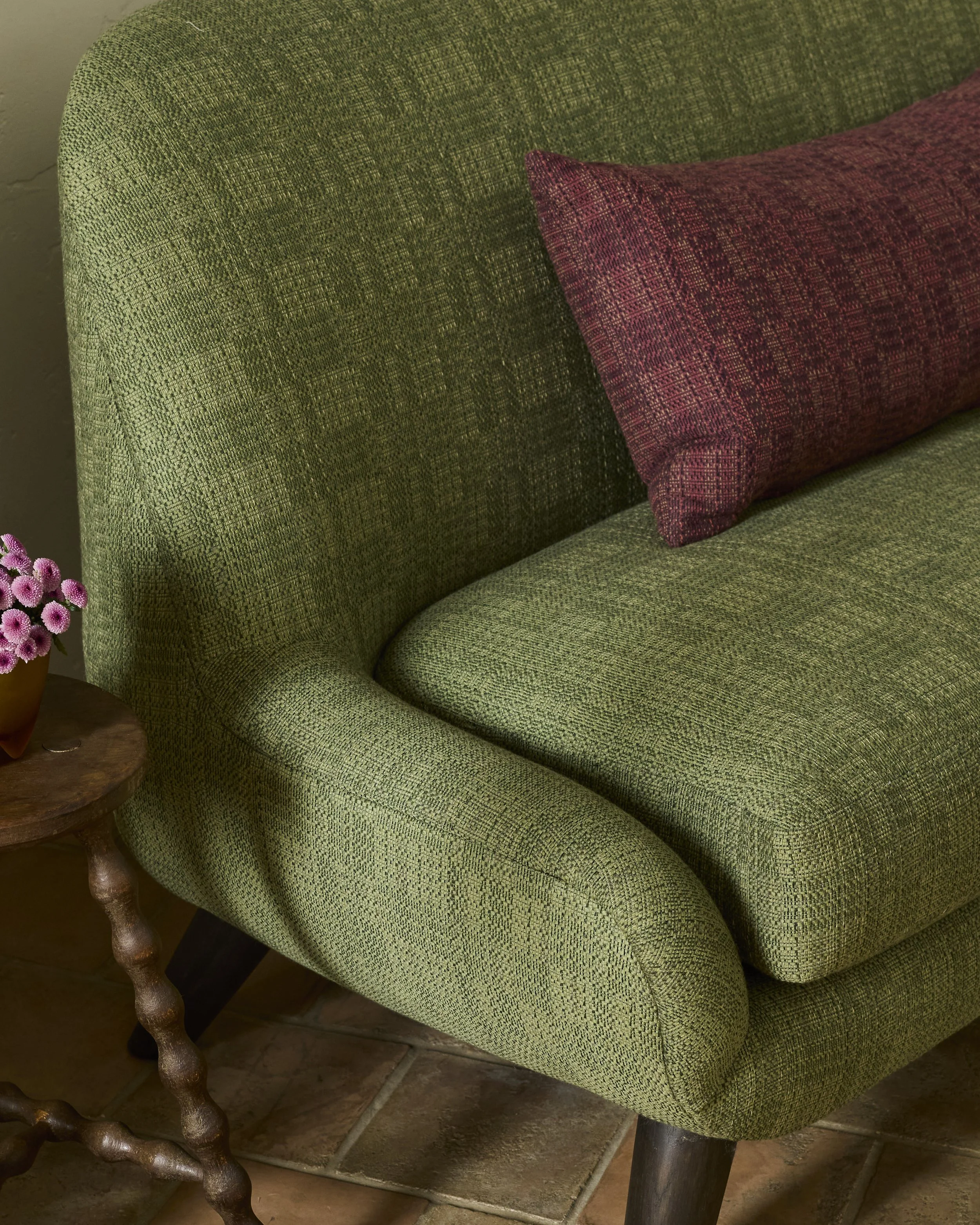 Green_Couch_13.jpg