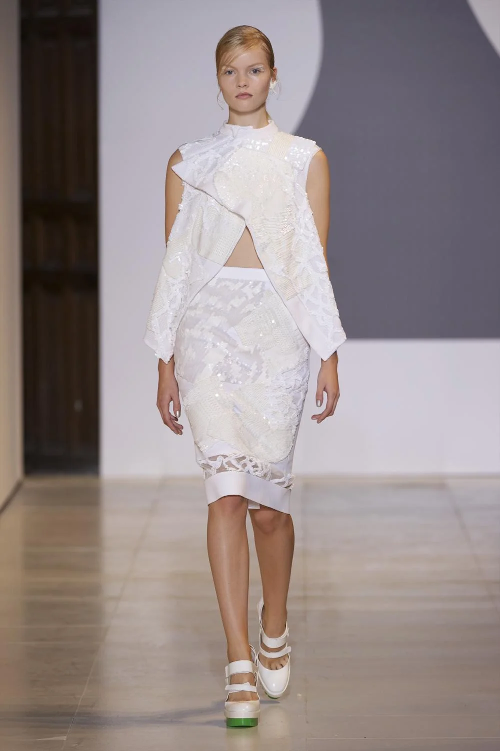 MASHA-MA-SS14-RUNWAY-24_0.jpg