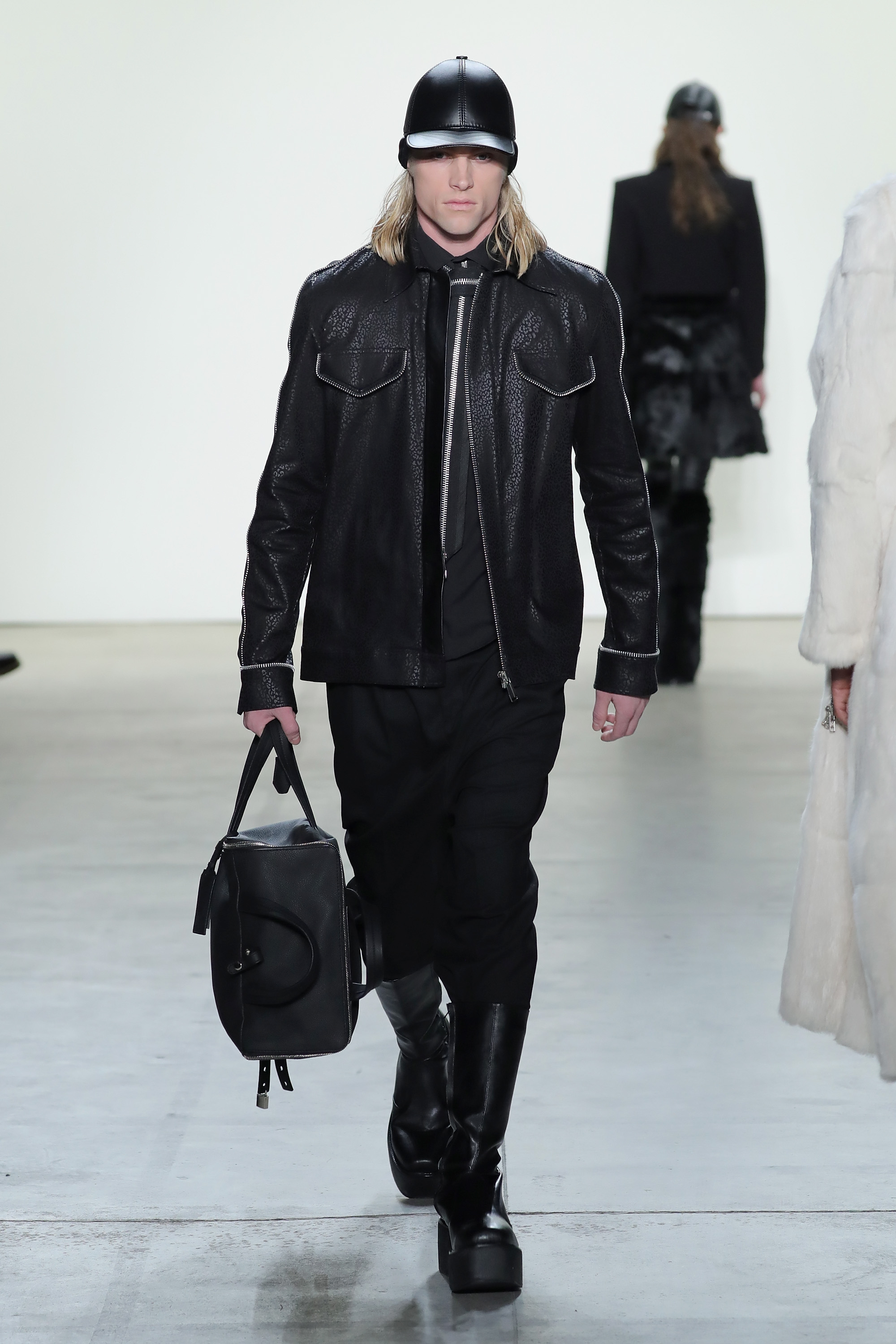 Nu-Mode Magazine Hakan Akkaya FW17 NYFW