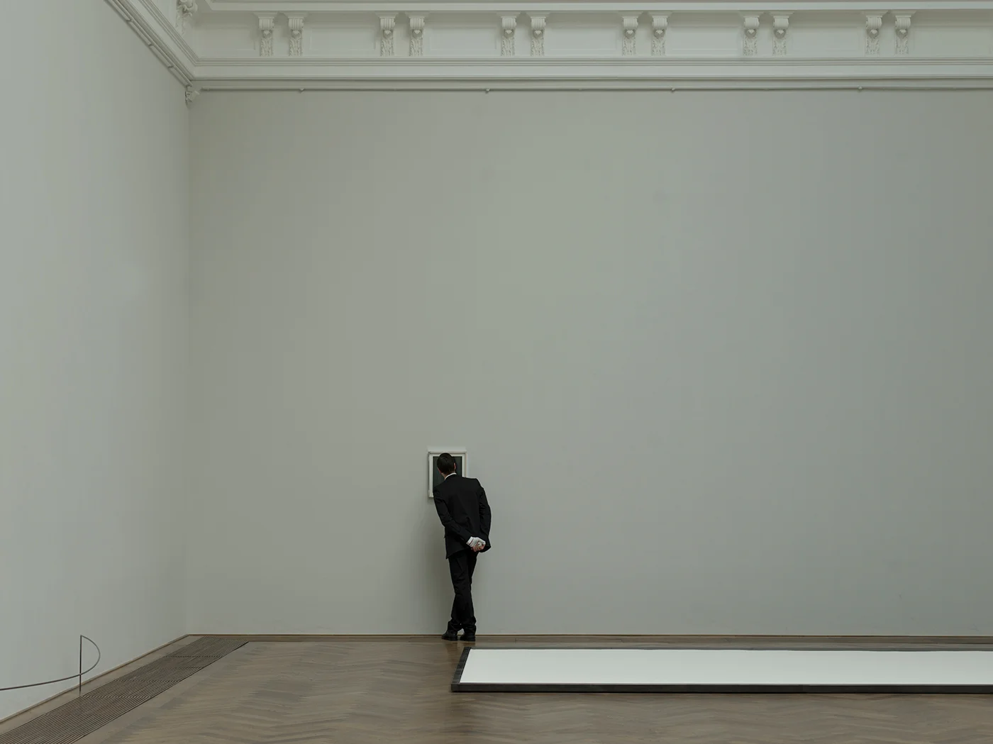 How Evelyn Bencicova Illustrates An Avant-Garde Reality