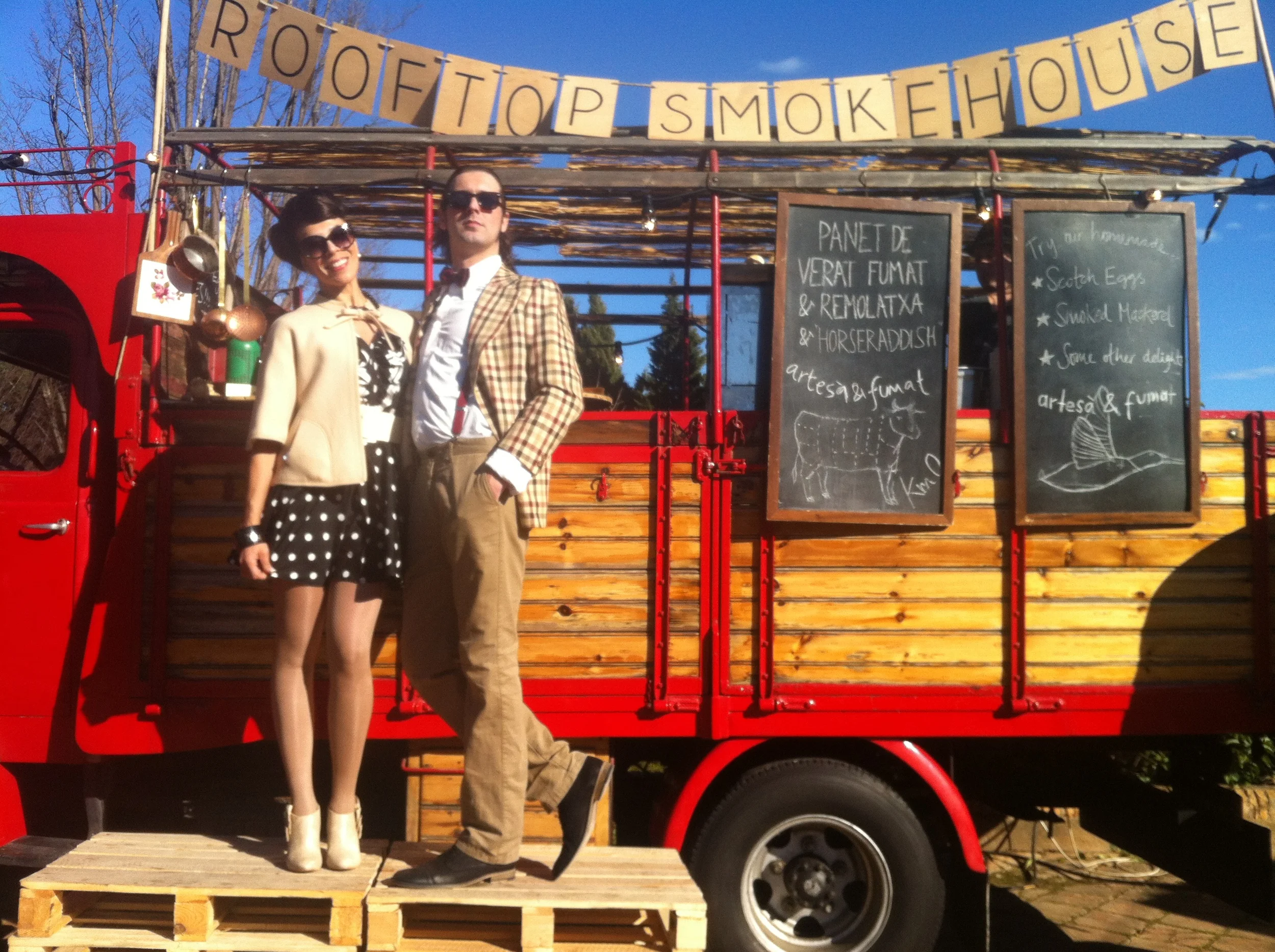 EXITO DEL "STREET FOOD FEST" en MASIA RIBAS. 