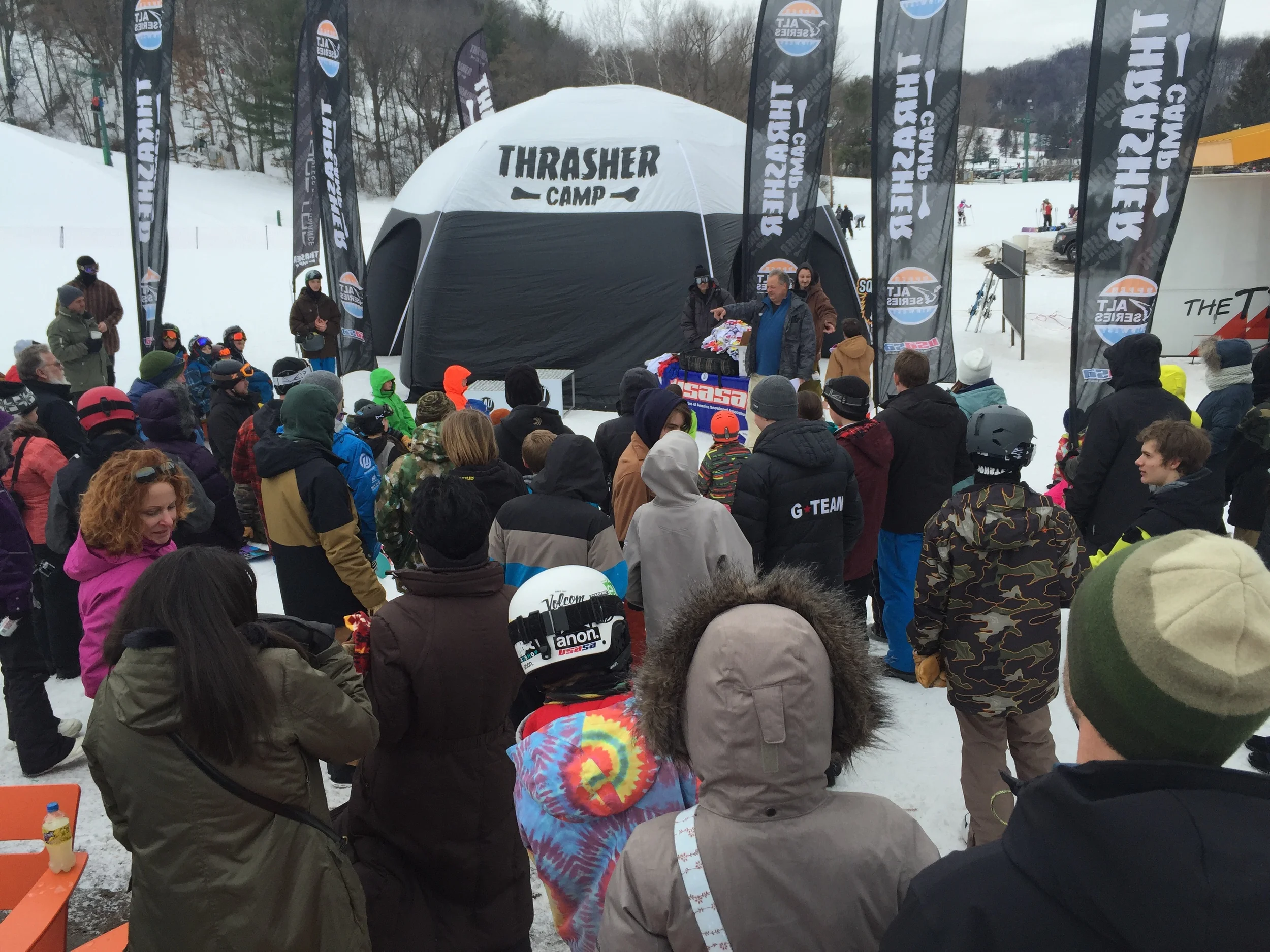 Series Director Jay Erickson running the awards ceremony at Afton Alps 1/25/15