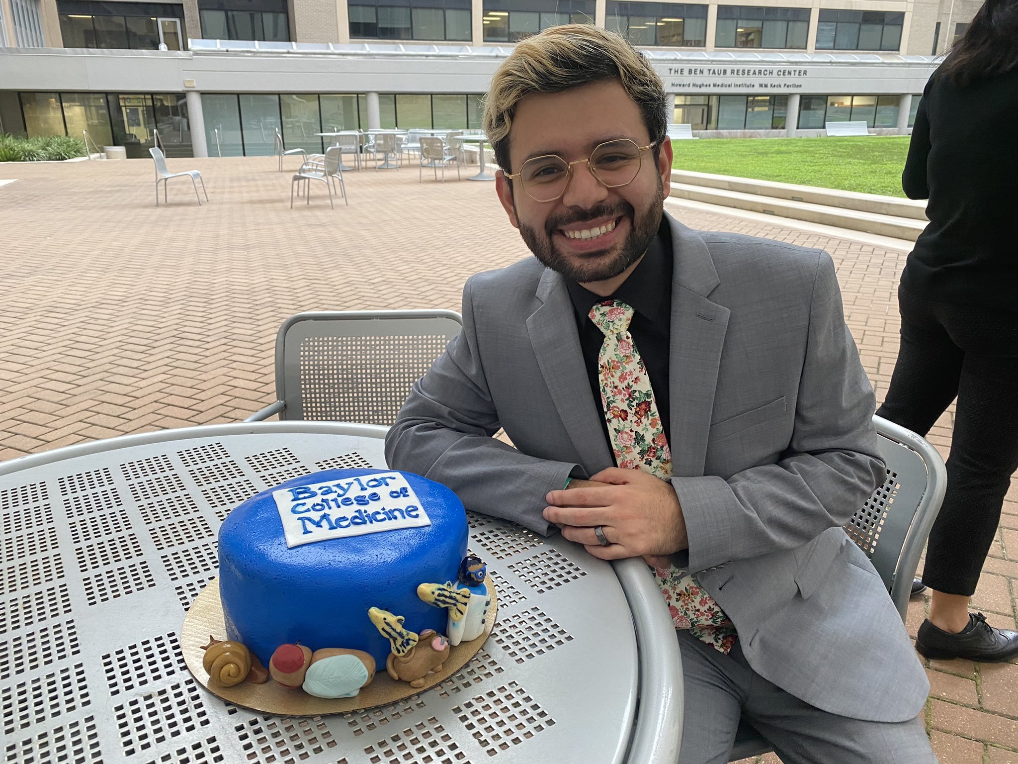 Manuel's thesis defense cake!  Gabrielle's got some hidden talents!