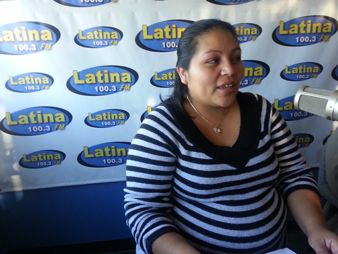 Radio Latina 100.3 FM - Carmela Garcia