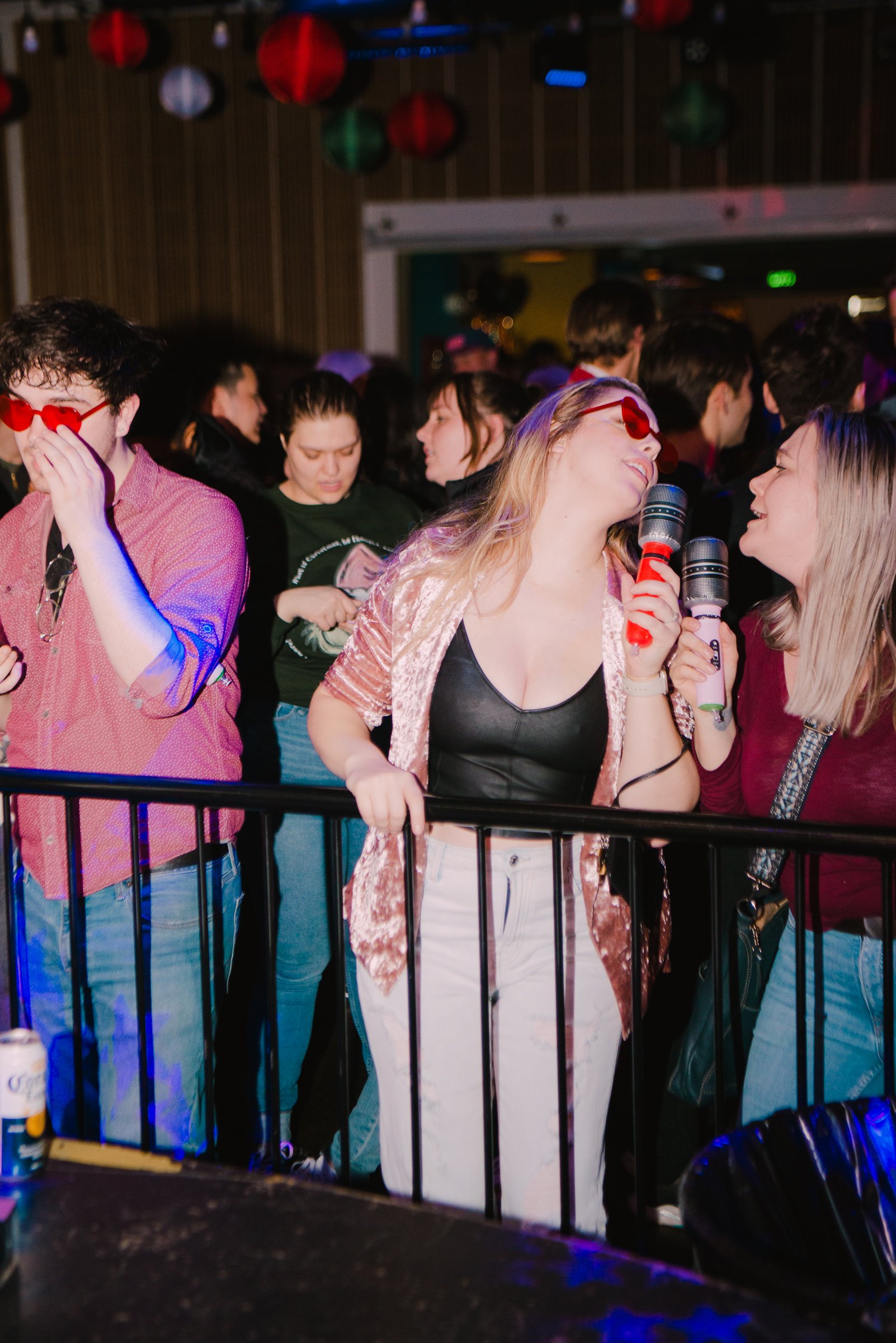 12.16.22 - SAD GIRLS CLUB_CROWD-77.jpg