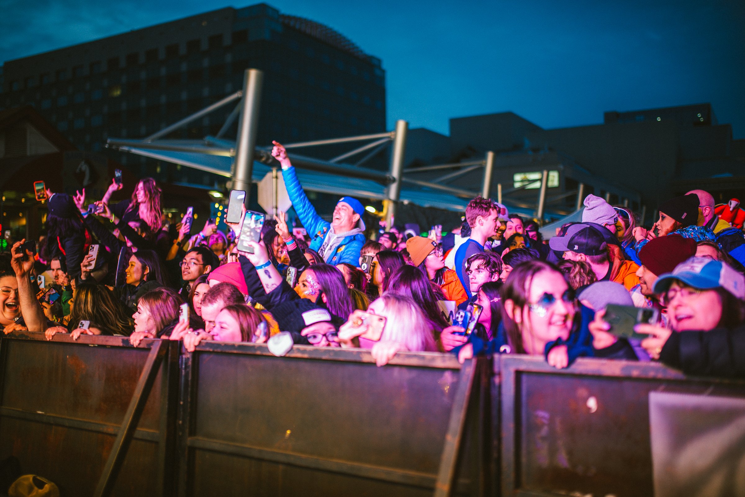 AOKI CROWD-69.jpg