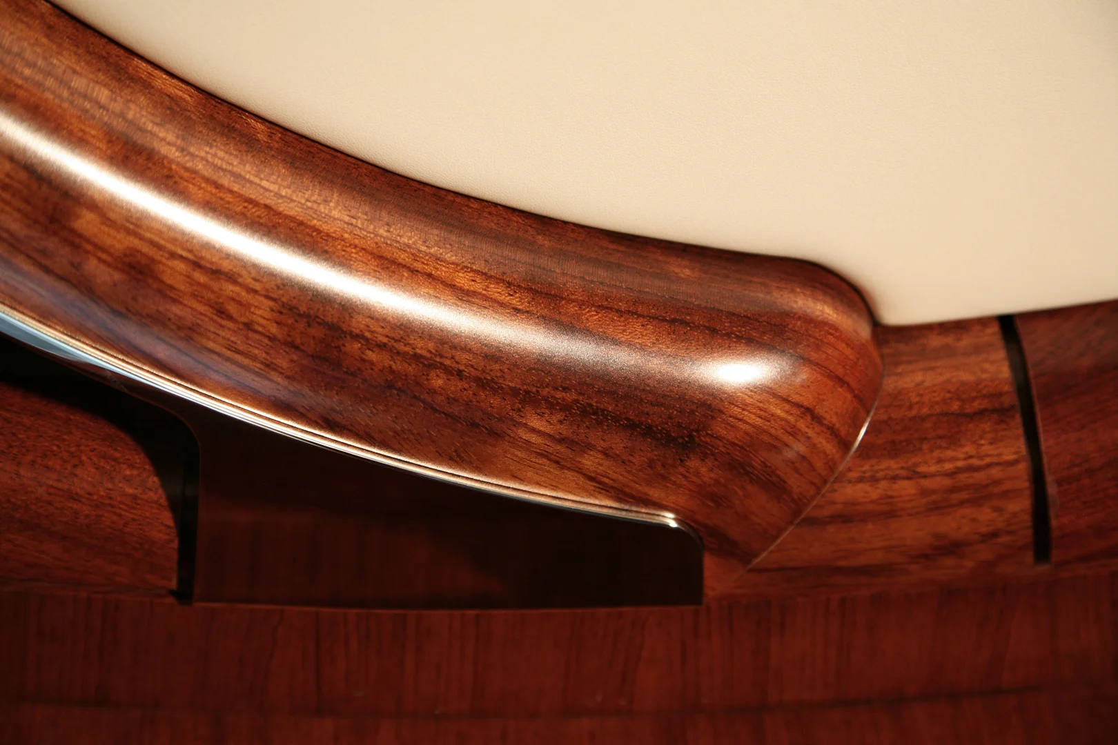 inside Mr Terrible 3 046.jpg