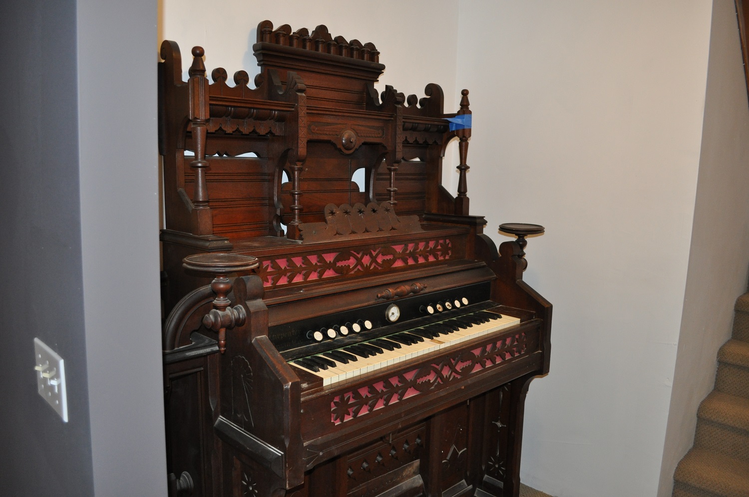 Brattleboro Manufactured Pump Organ