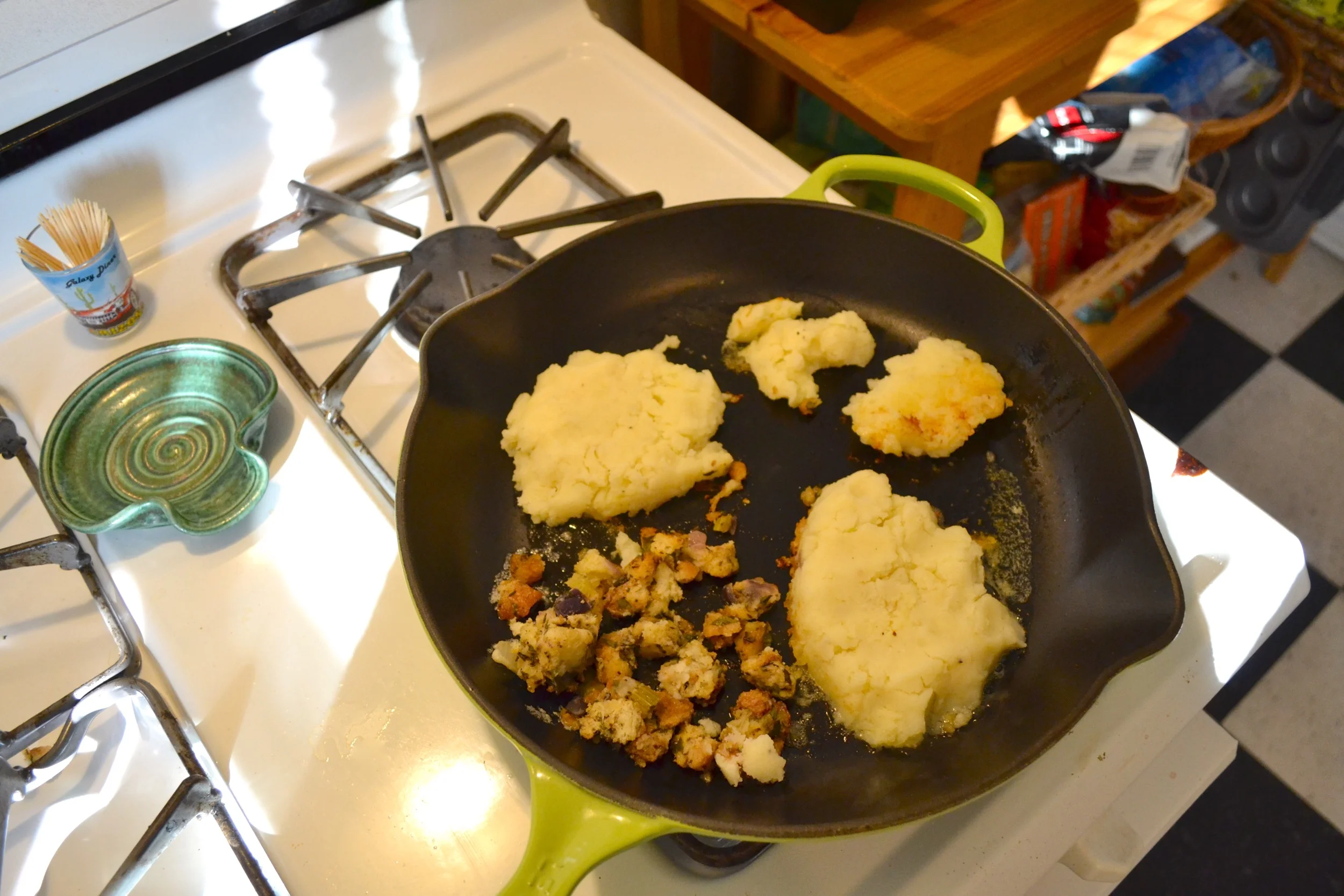 In keeping with another tradition Xan made everyone a Thanksgiving leftovers breakfast - just a delcious as always!