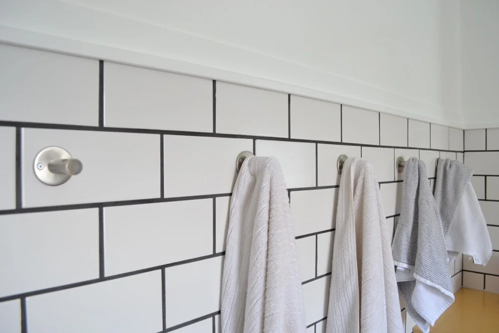 Bathroom-decor-ideas-budget-diy13.jpg