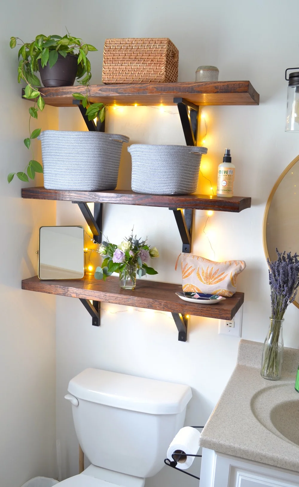 Small-bathroom-makeover-budget5.jpg