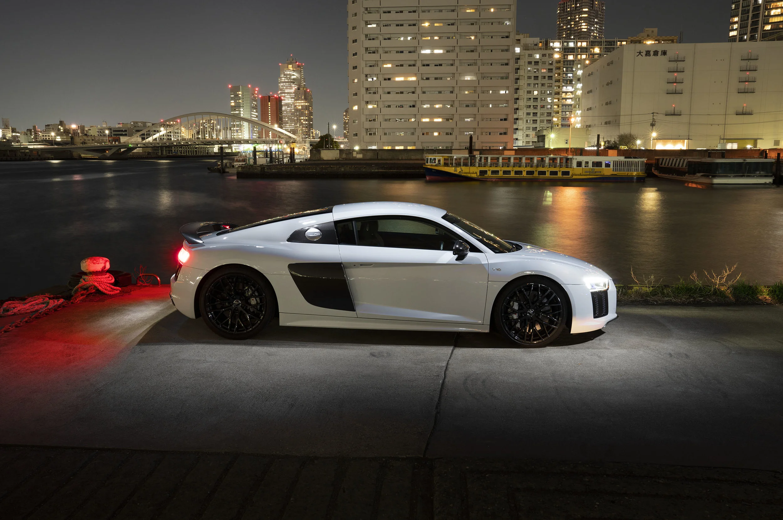 Untitled_PanoramaAudi copy.jpg