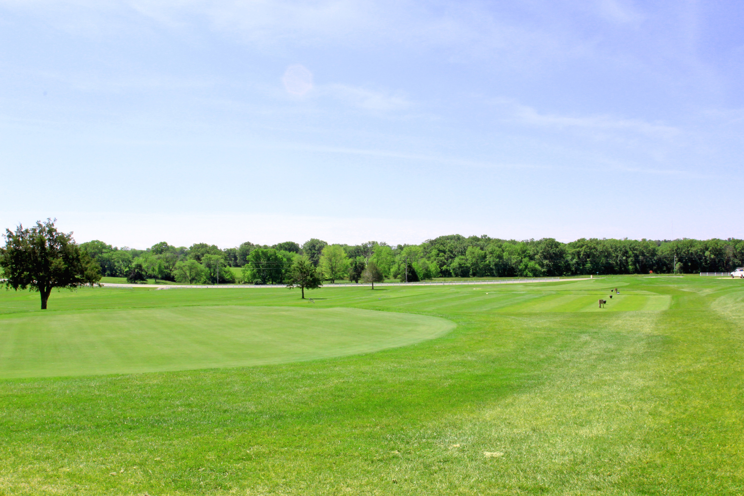 old-hawthorne-new-home-community-golf-course-putting-green-columbia-mo-girard-homes