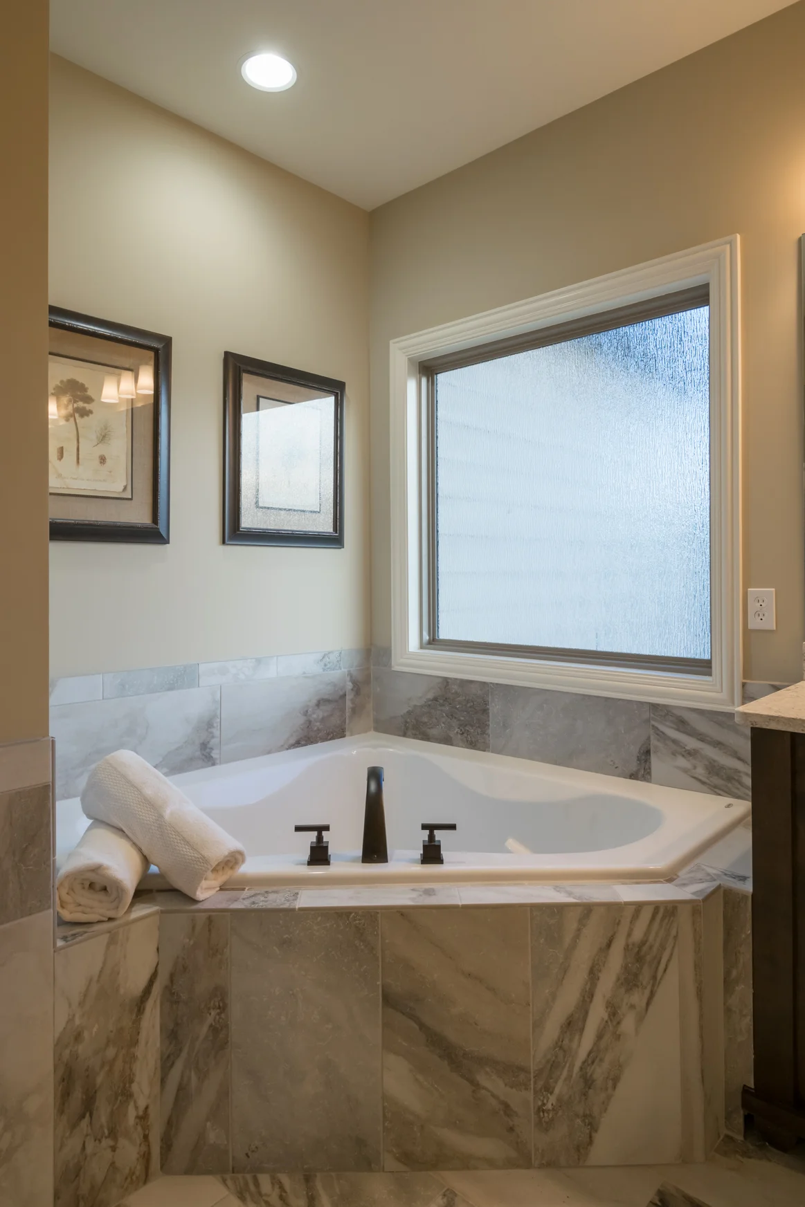 7203 Rudchester Ct int-14.jpg