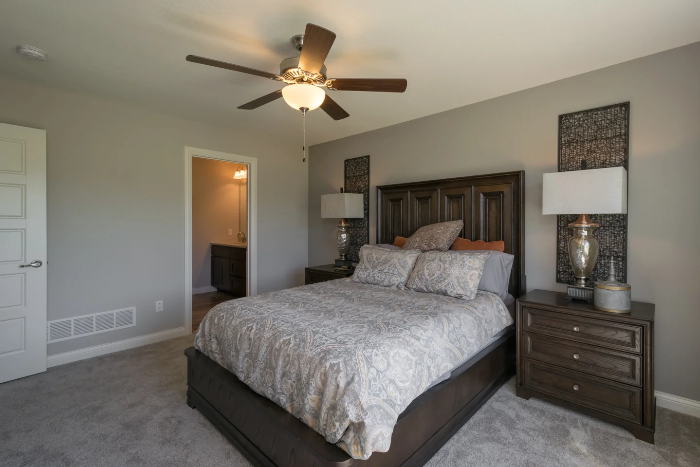 16053 Talladega Dr-12.jpg