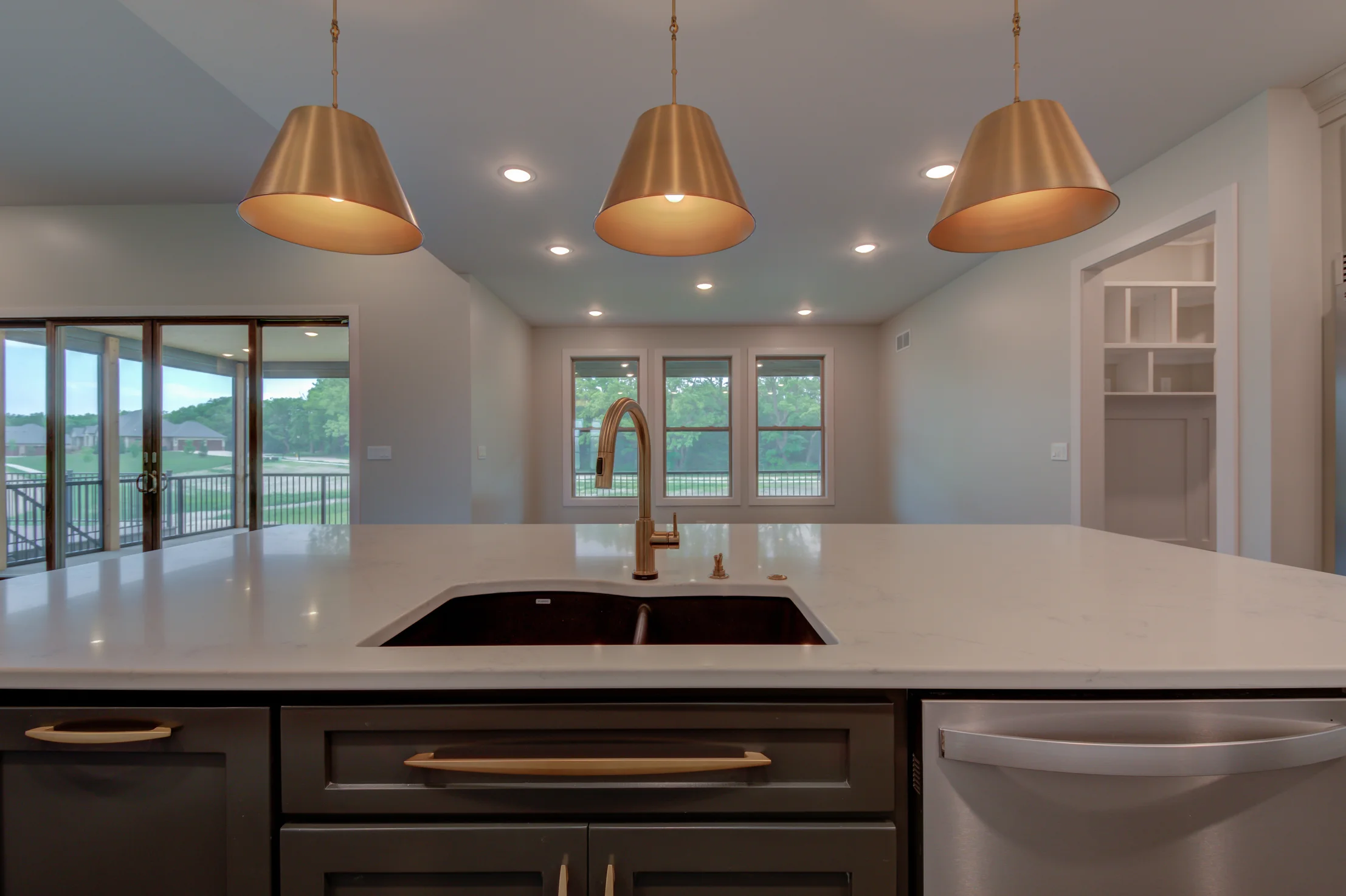 Kitchen_Island2.jpg