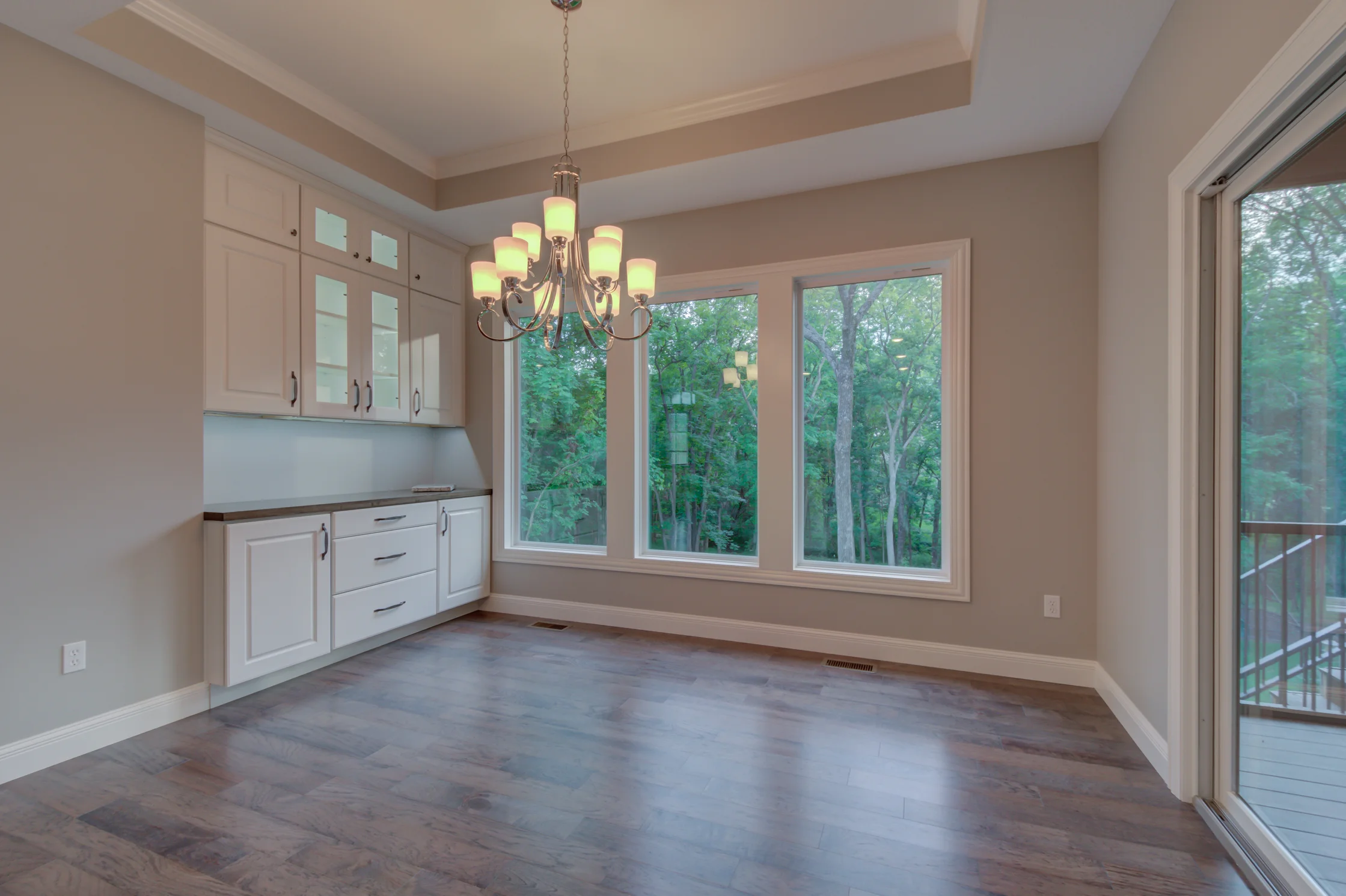 Breakfast Nook Old Hawthorne.jpg