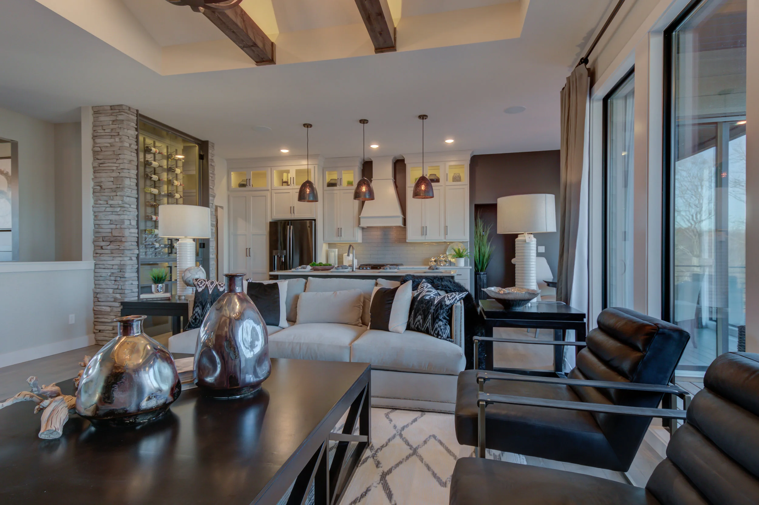 501 Red Feather Ct-16.jpg