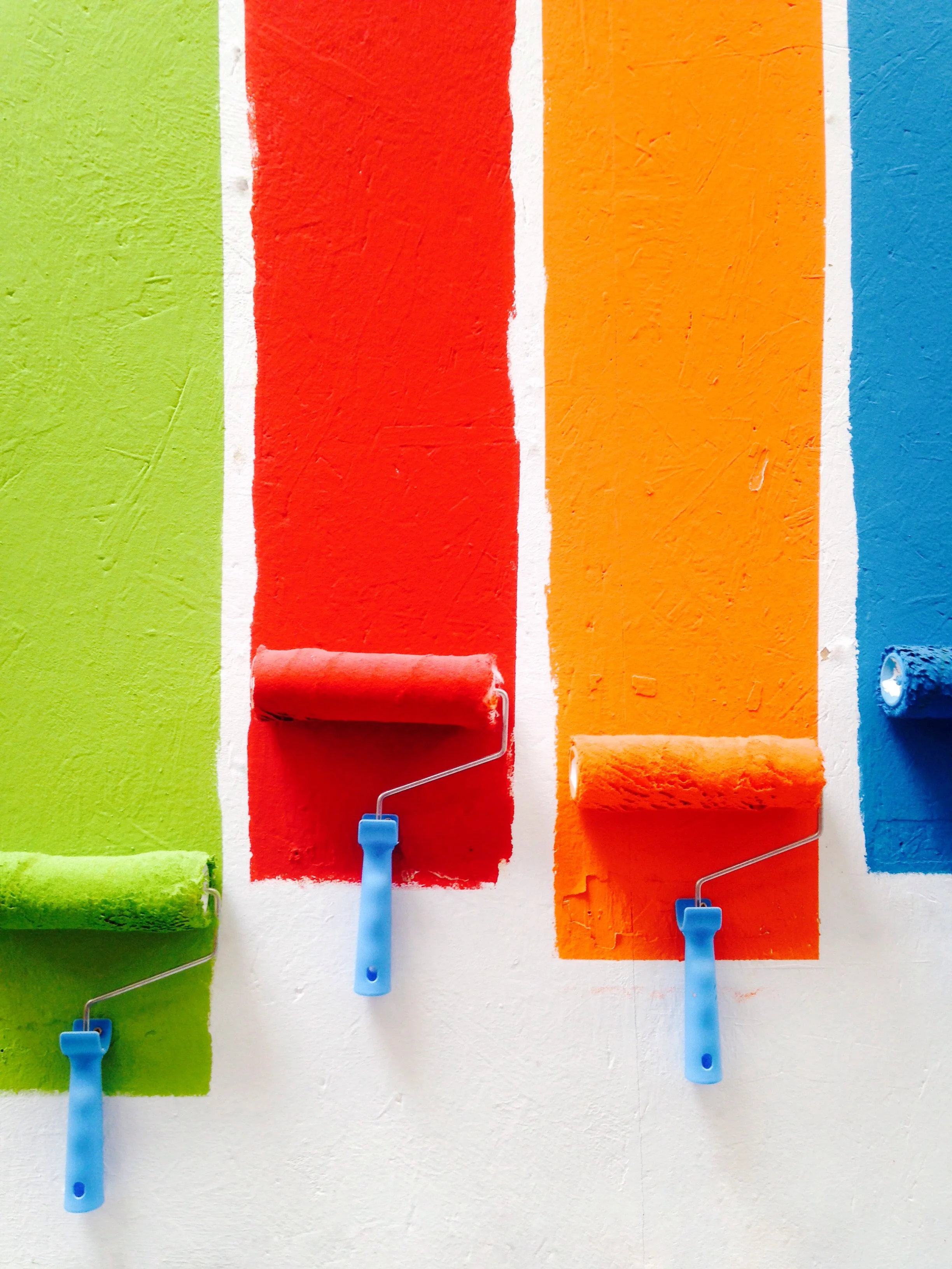 Having difficulty selling your home? A fresh coat of paint can make all the difference.